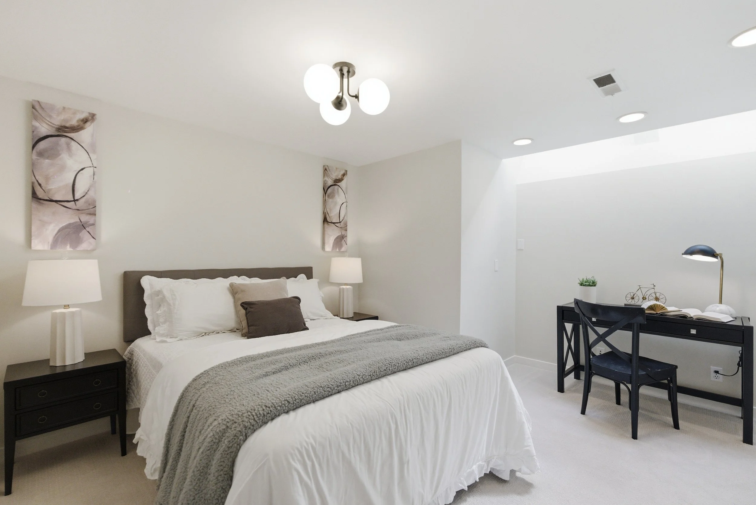 2 3 1157Lincoln_Bedroom_3.jpg