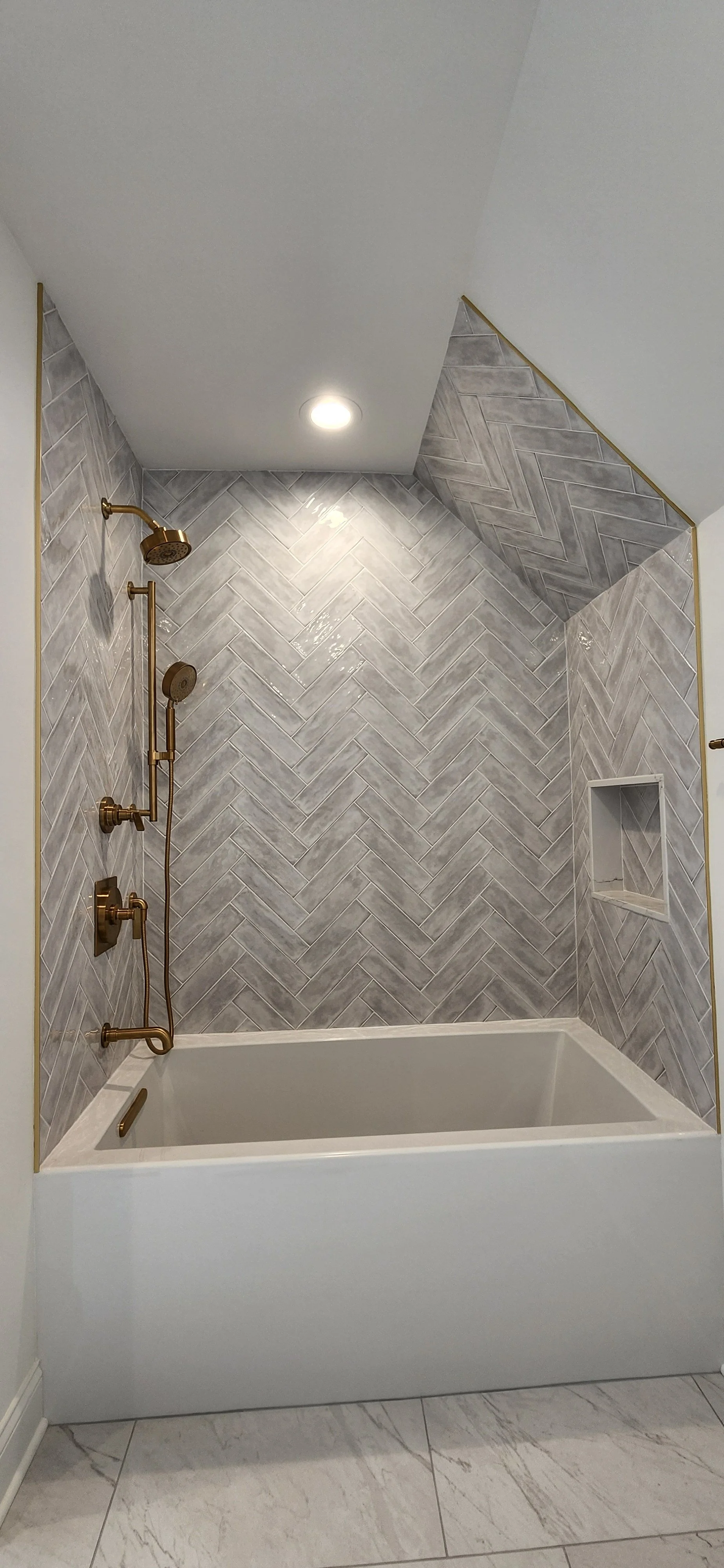 Refined Herringbone Tub Surround