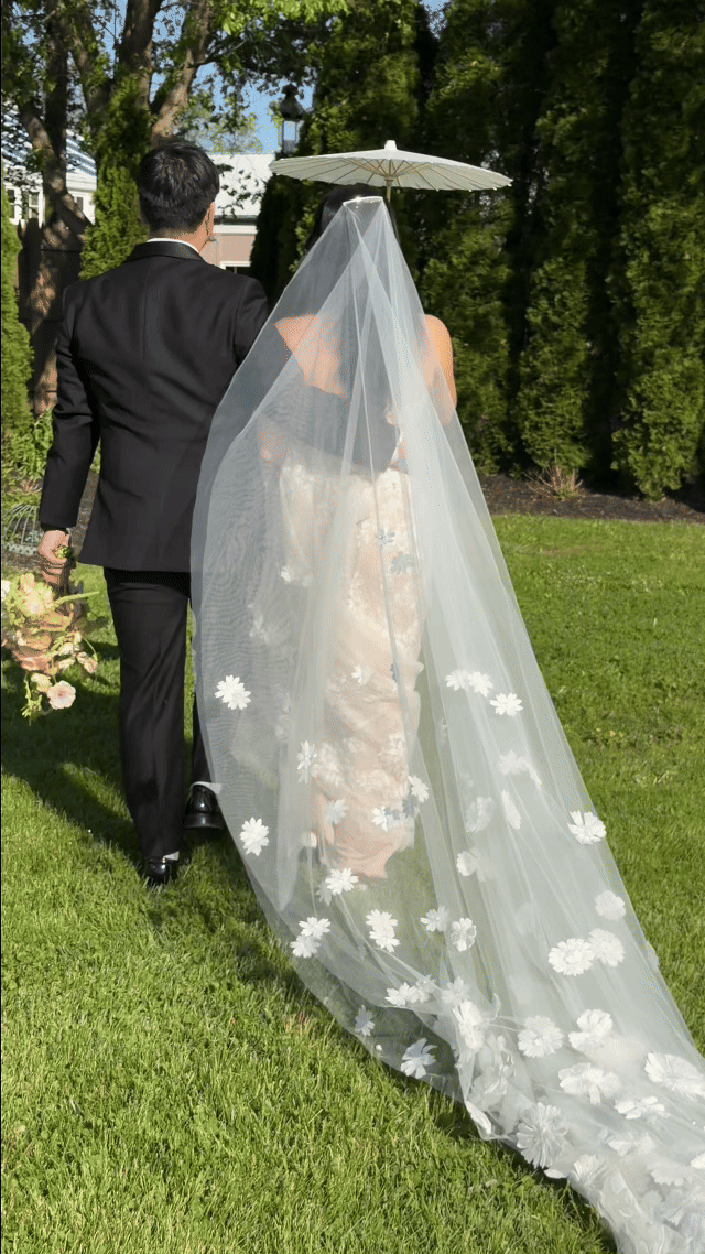 the-conservatory-nj-wedding-couple-portraits.gif