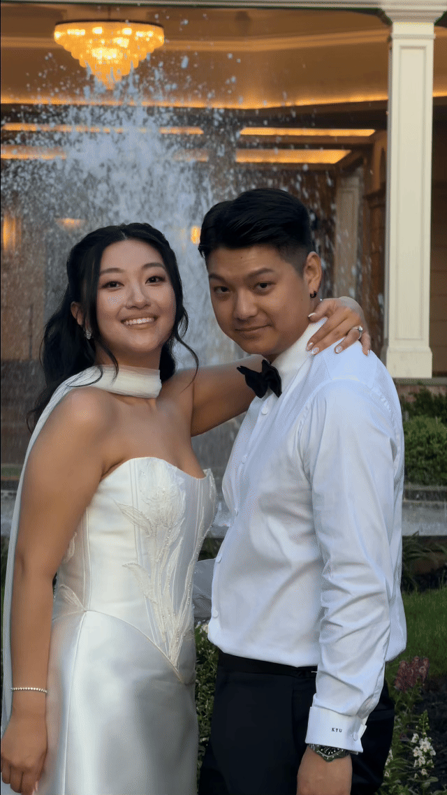 the-lannin-wedding-couple-fountain-dress-change.gif
