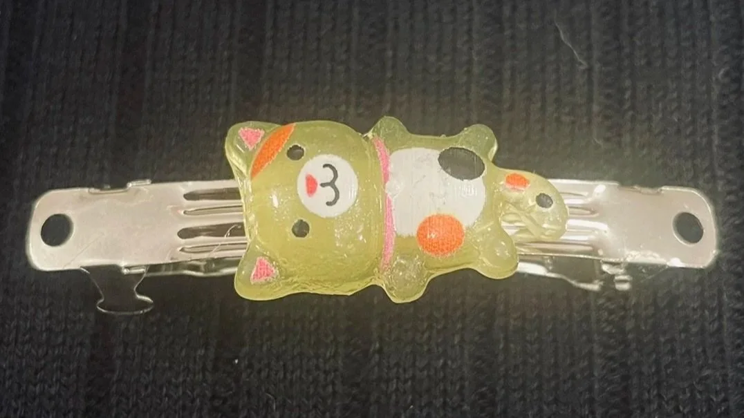 Hair Barrette, Yellow Resin Cat