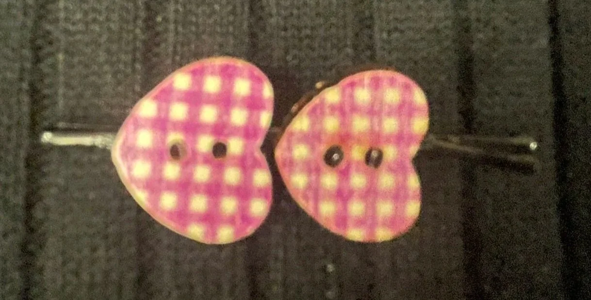 Bobby Pin, 2 Red Checked Heart Buttons