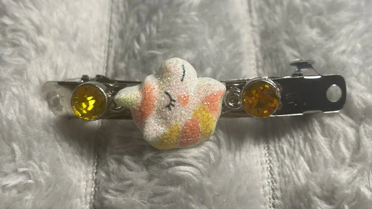 Hair Barrette - Unicorn Charm w/2 Golden Sparkly Charms