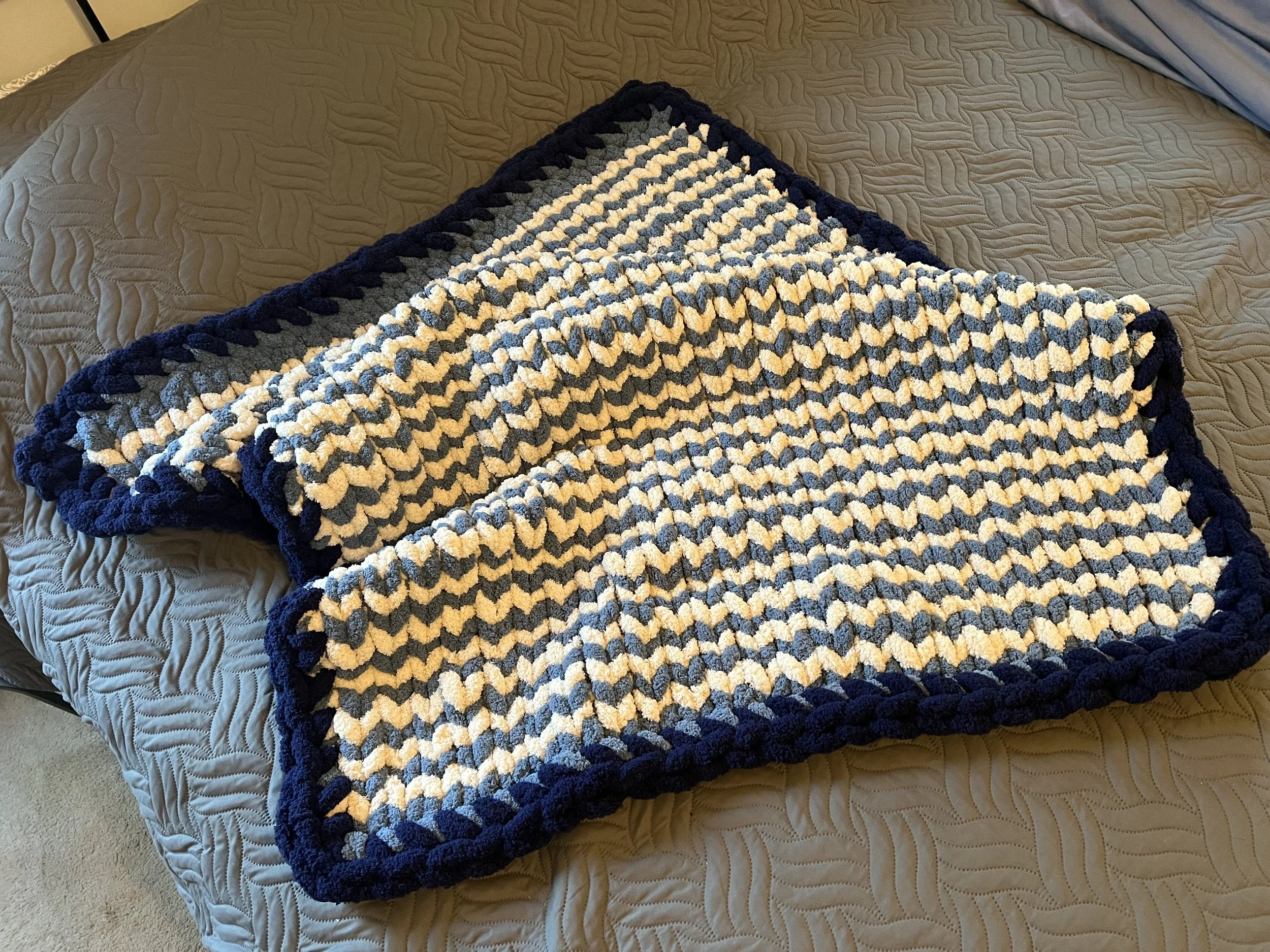 Chunky Hand Knit Lap Blanket - Blue and Beige