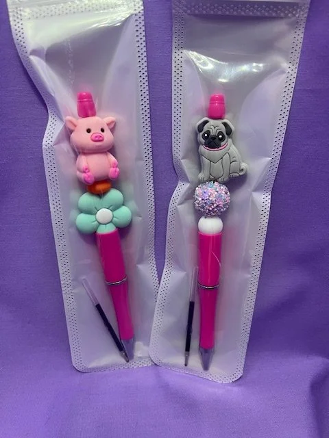 Pig and the Pug Pen Set