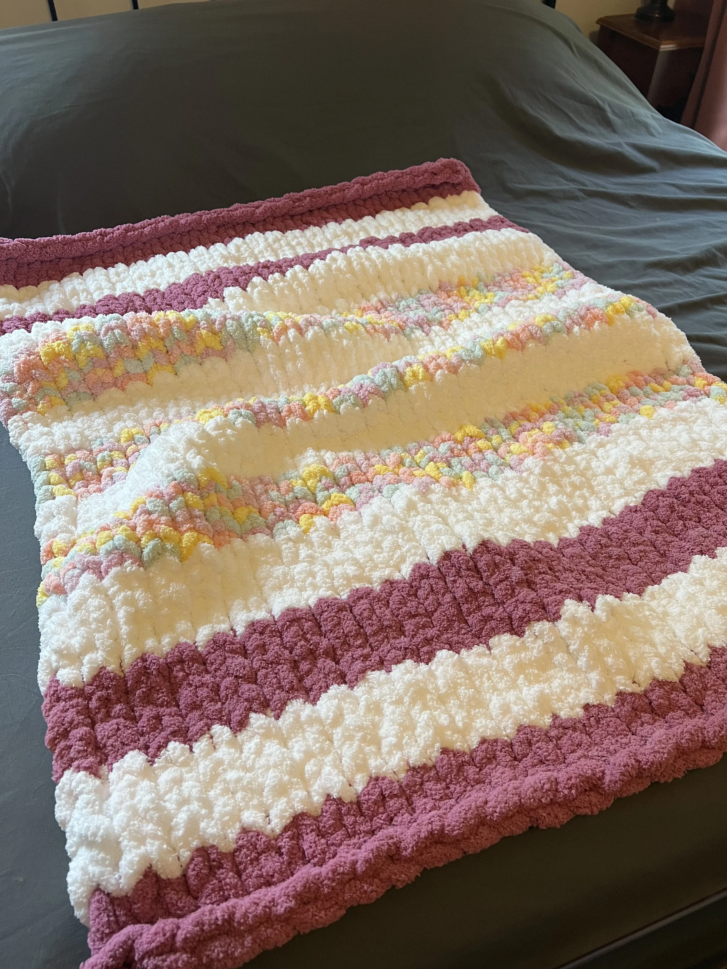 Chunky Hand Knit Lap Blanket - Pastels