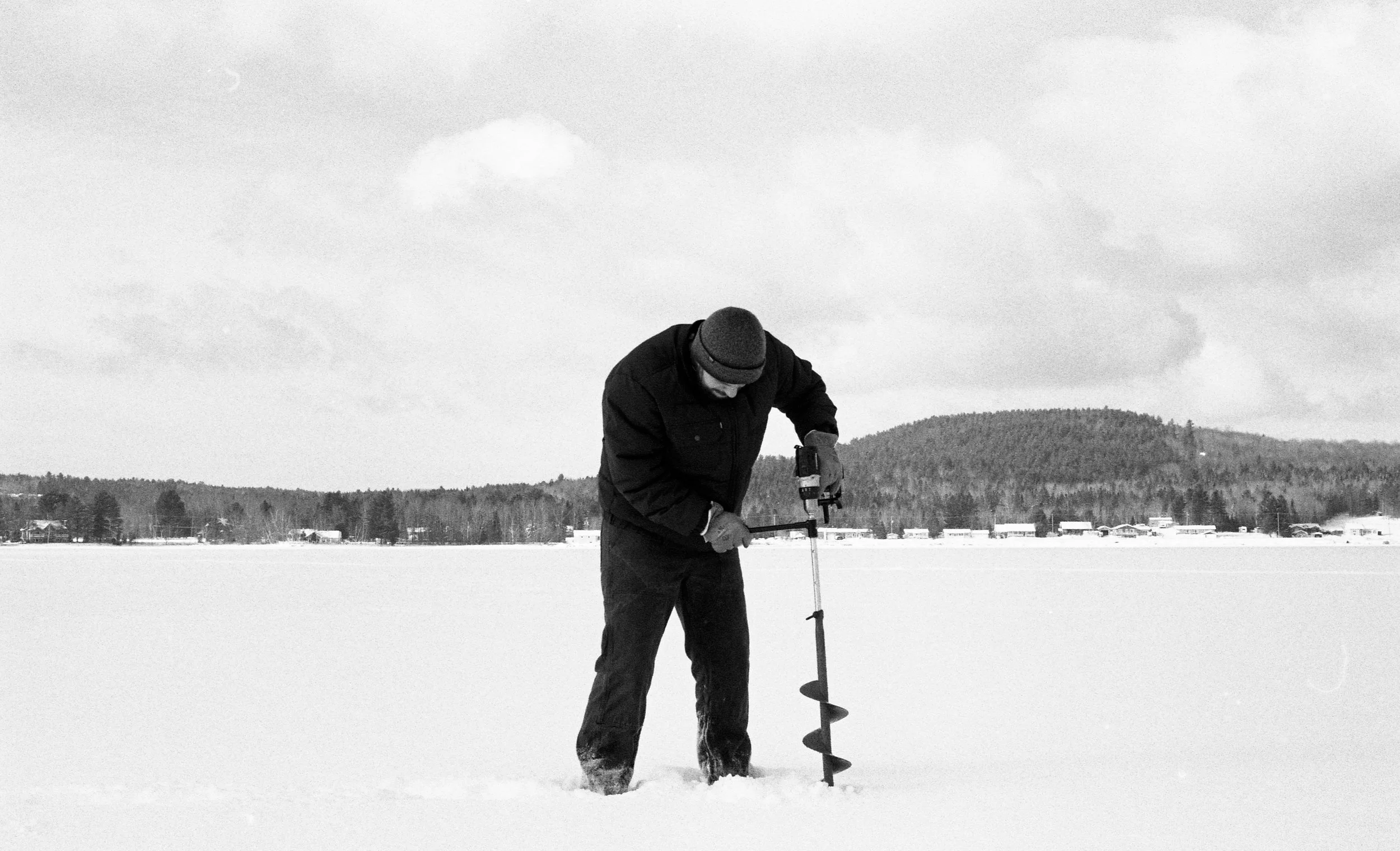 Pêche sur glace argentique