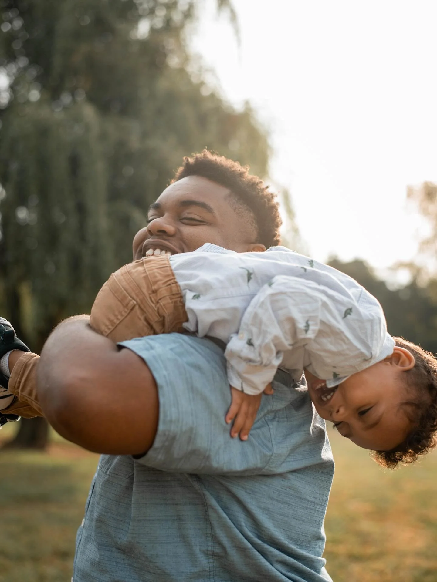 Already feeling guilty that another 9 months has passed and you still haven&rsquo;t had family pictures taken? I know how it goes. Time absolutely FLIES.... and before we know it, another month has passed, another year has come and gone... 
⠀⠀⠀⠀⠀⠀⠀⠀⠀