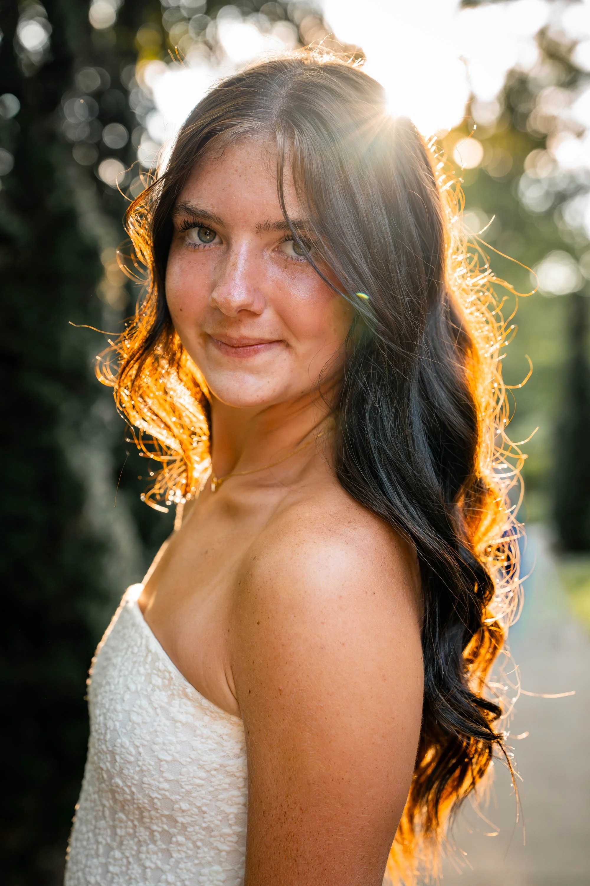 glowy senior portraits at wegerzyn gardens in Dayton Ohio