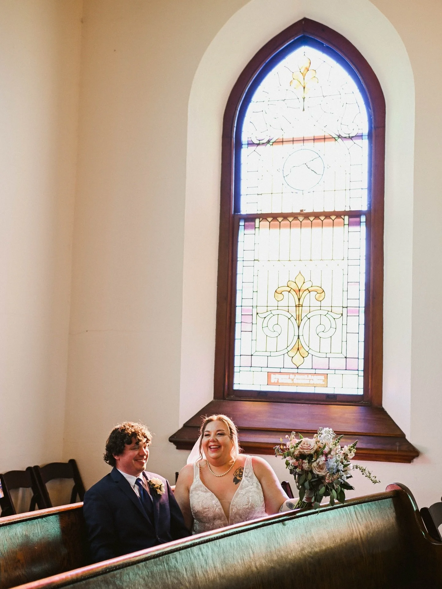 Dominick &amp; Breianna got married on Saturday at @willowsweddings and they couldn&rsquo;t have asked for a more perfect spring day. We loved working with these two. It was the best day 🌸
.
.
Venue: @willowsweddings 
Bride: @breianna_lower 
Dress: 