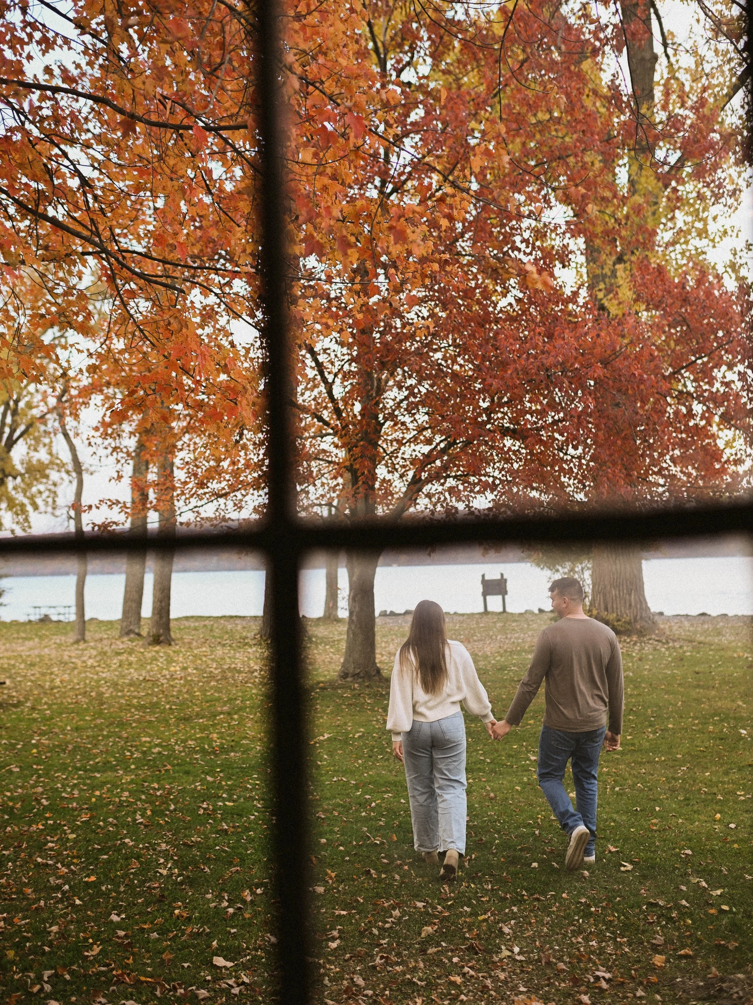 Rhett &amp; Halley in Ithaca 🍁. 

These two incredible souls booked us for their July wedding last week and asked if we could squeeze engagement photos in before the leaves fell. We said, heck yes! And these are the results.
.
.
New York wedding pho