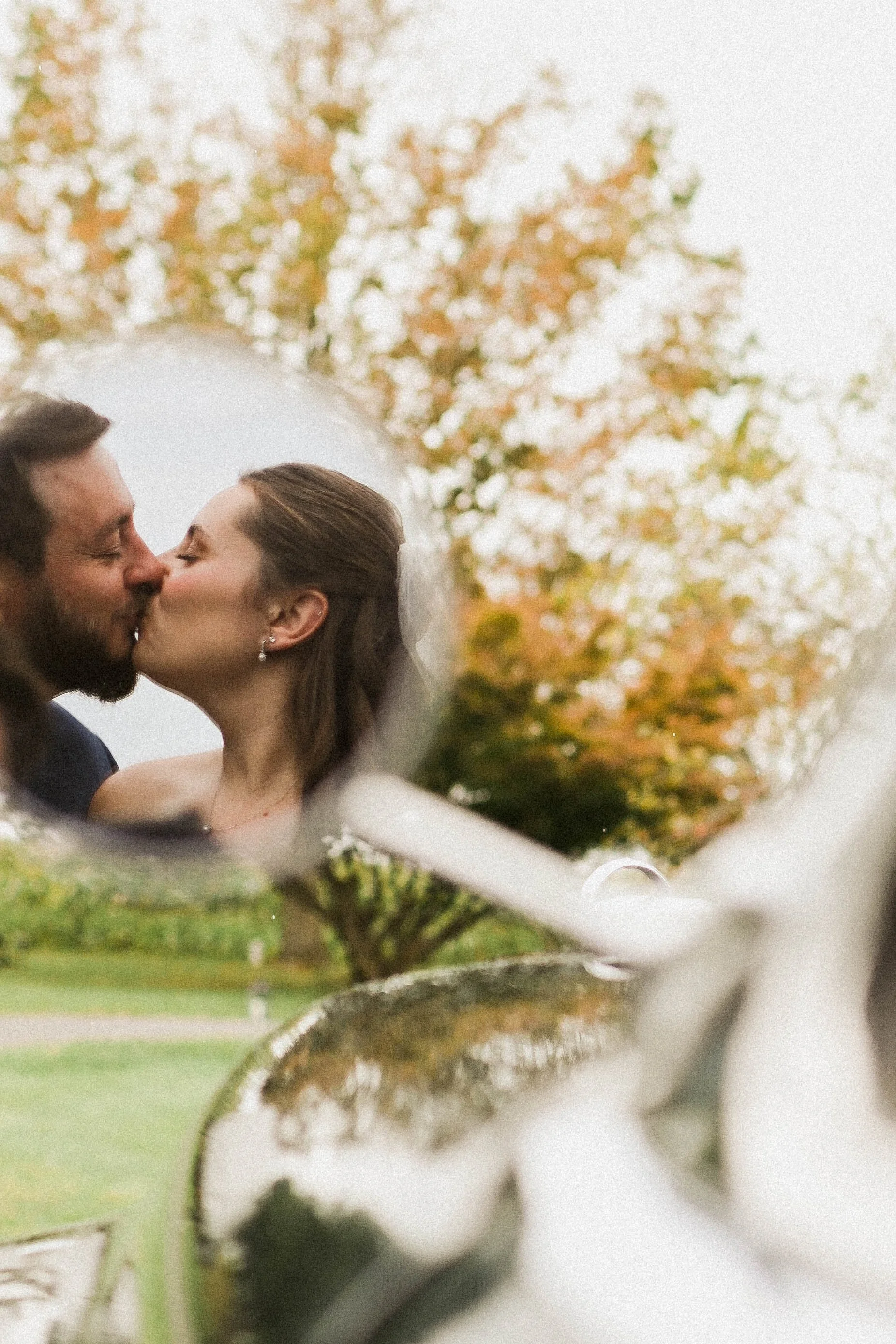 Car wedding photos; Pennsylvania Wedding Photographer