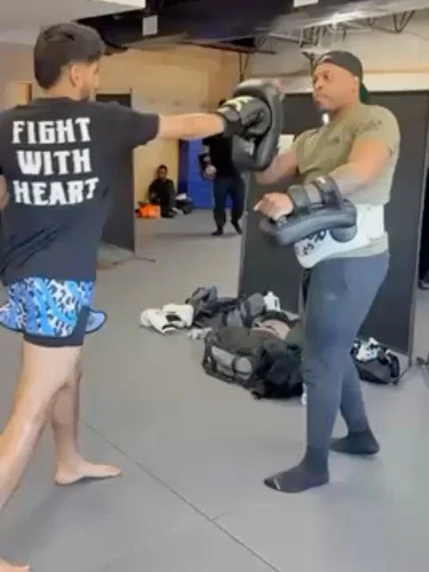 Good luck to Rayan, stepping into the ring for his first smoker. Rayan has completed several fight camps, always prepared to fight and took this opponent on 24 hrs notice! His hard work and dedication is what Rebel Thaiboxing is all about. Fight With