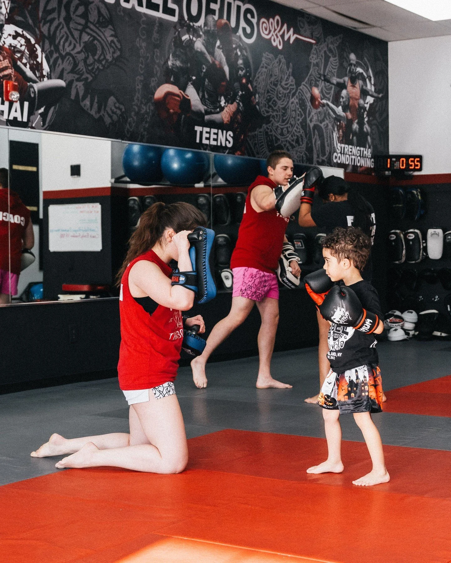 Start them young, build them right. 🥊

Hands up, eyes forward, learning the basics that last a lifetime. 

Confidence, discipline, and respect all start here. Keep working. 🔥

#RebelBoxing #MuayThaiKids #FutureNakMuay #KidsTraining