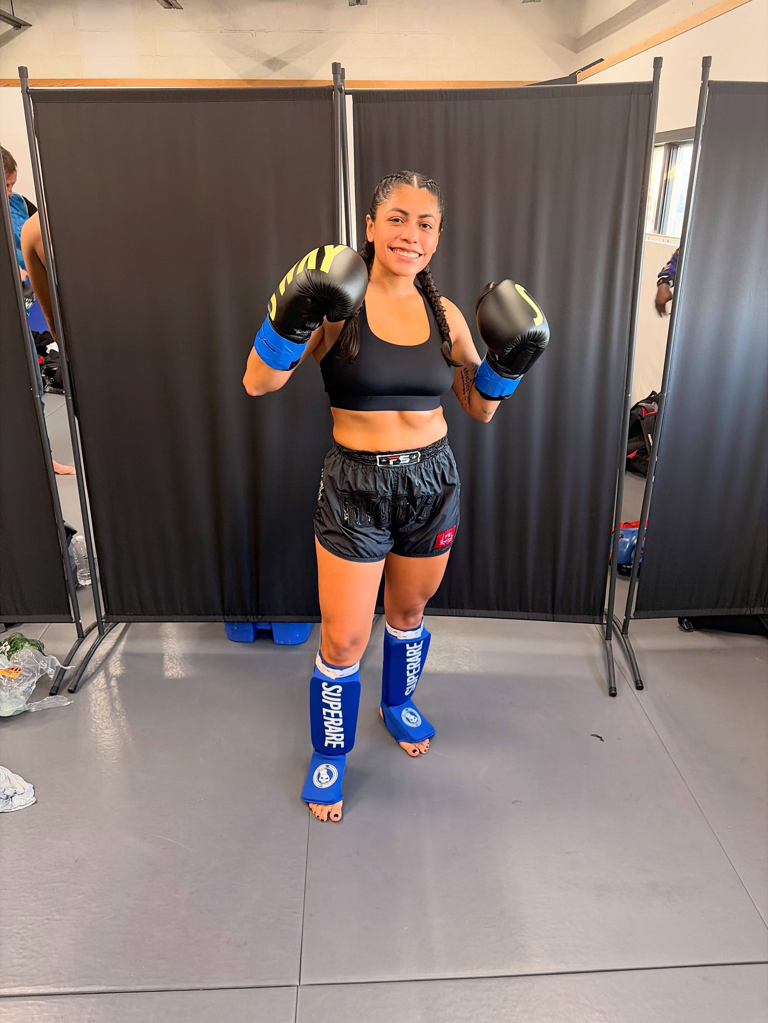 Cat is on deck and ready to make her debut at Diamond Fights! Chok Dee @oldschooljunkie__ #nakmuayying #rebelthaiboxing #muaythai #longislandmuaythai