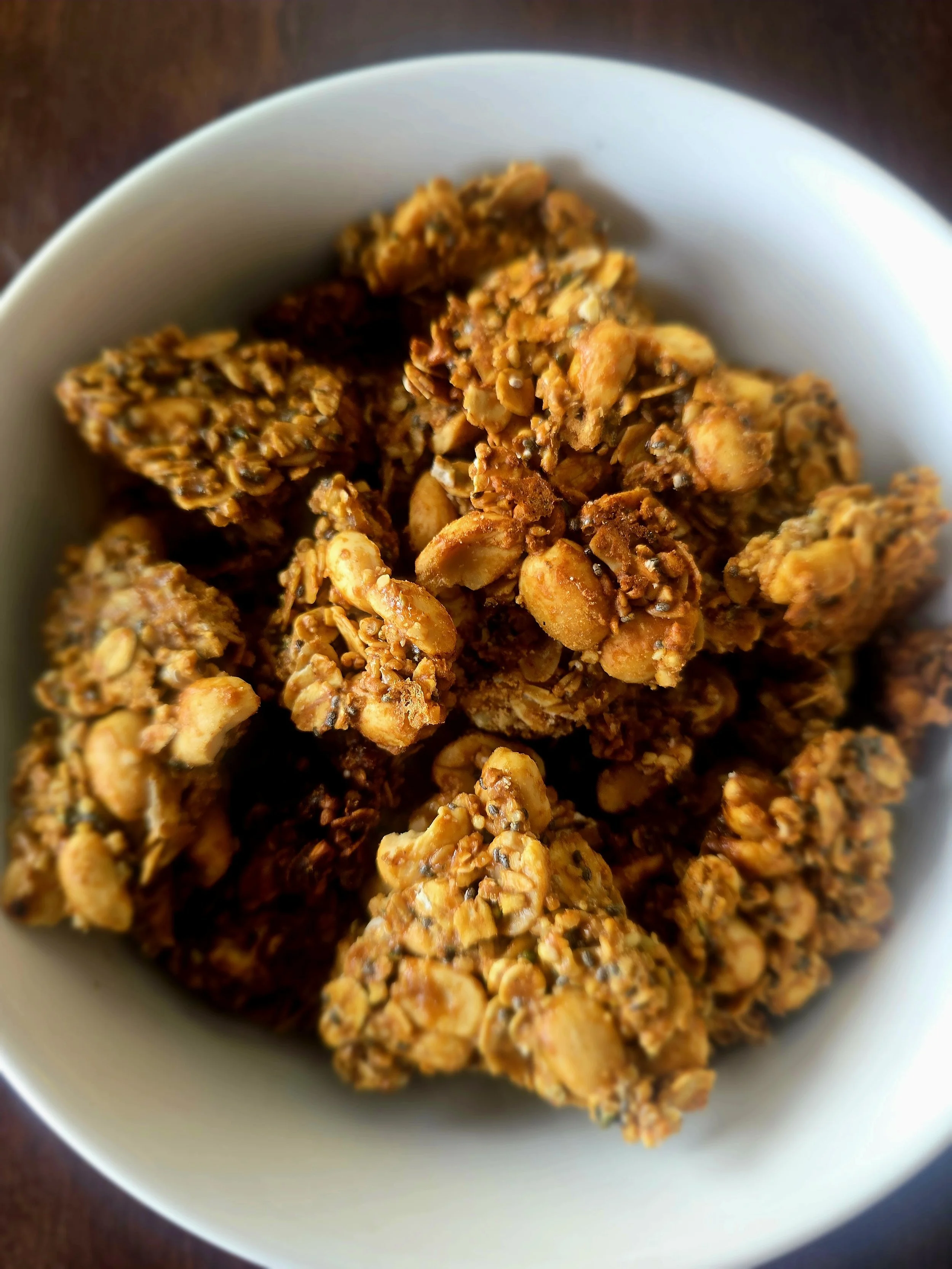 Crunchy Peanut Granola clusters