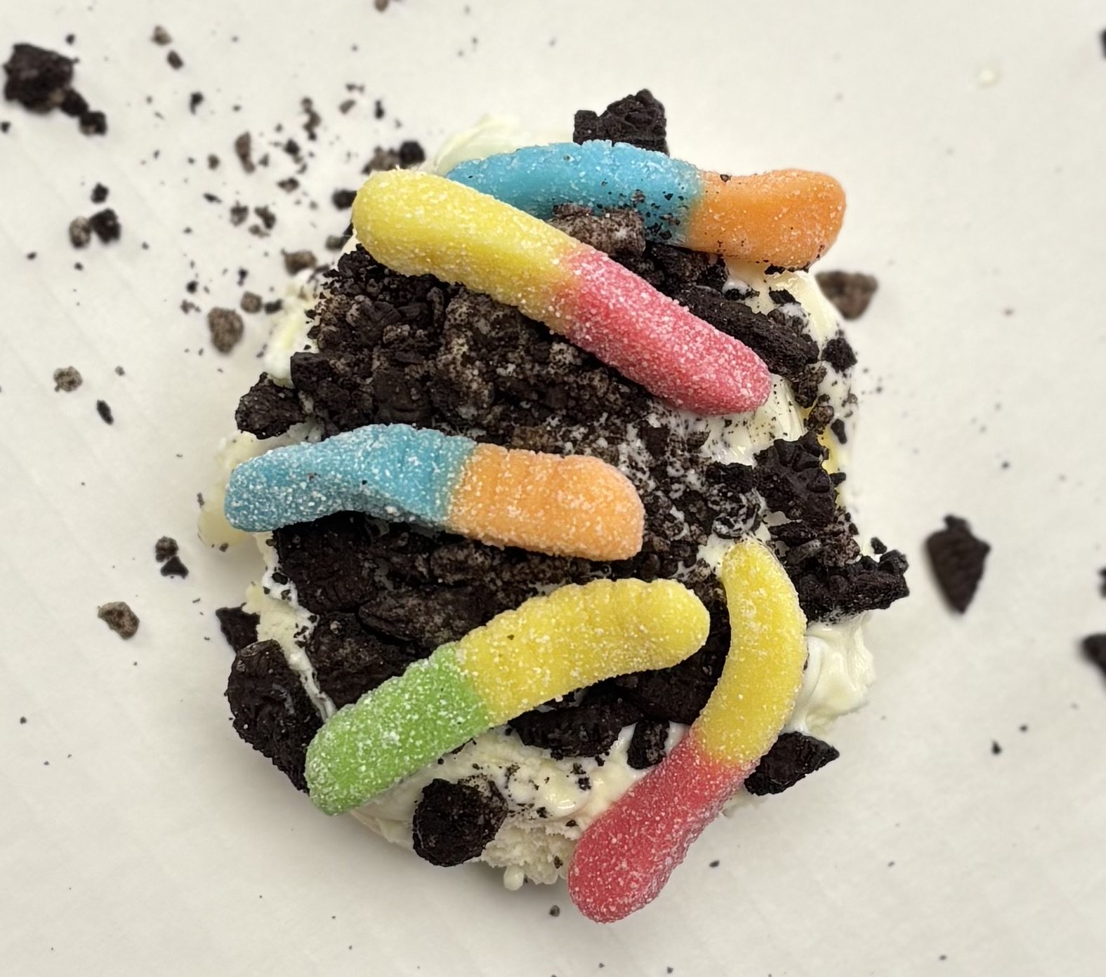 Dirt and Worms- Vanilla Frozen Custard with Oreos and Sour Gummy Worms