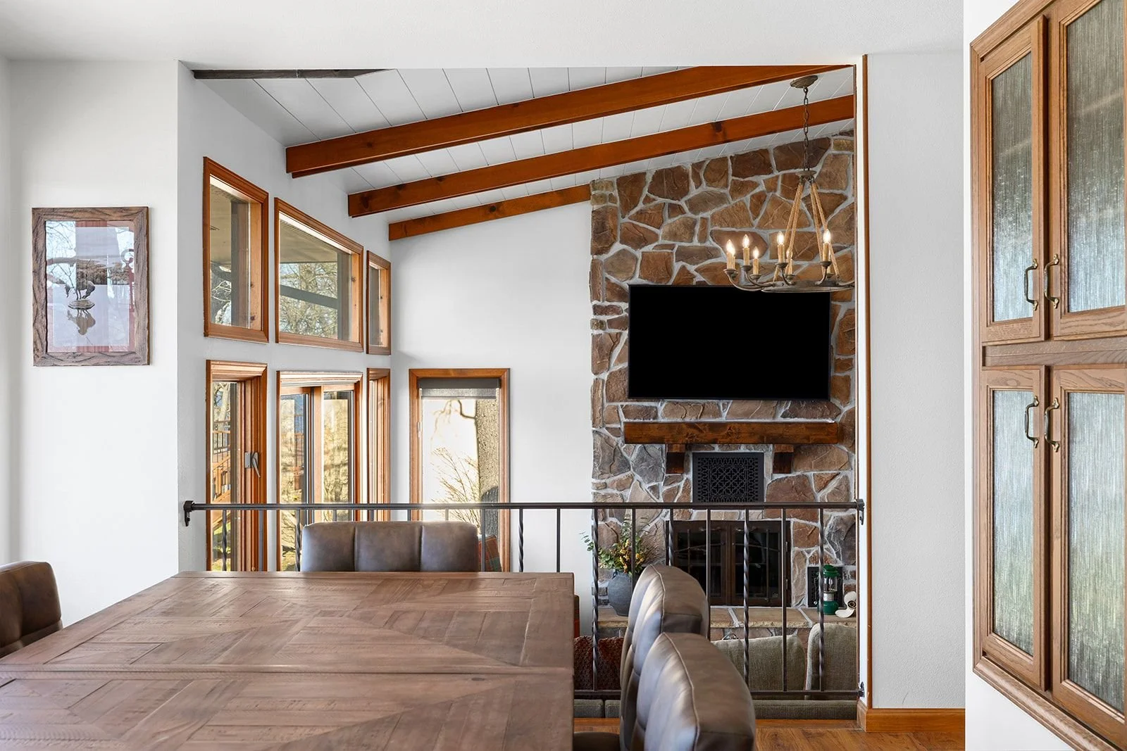 Dining Room Interior Design by Holly Jones Signature Homes in Hollister, MO (2).jpg