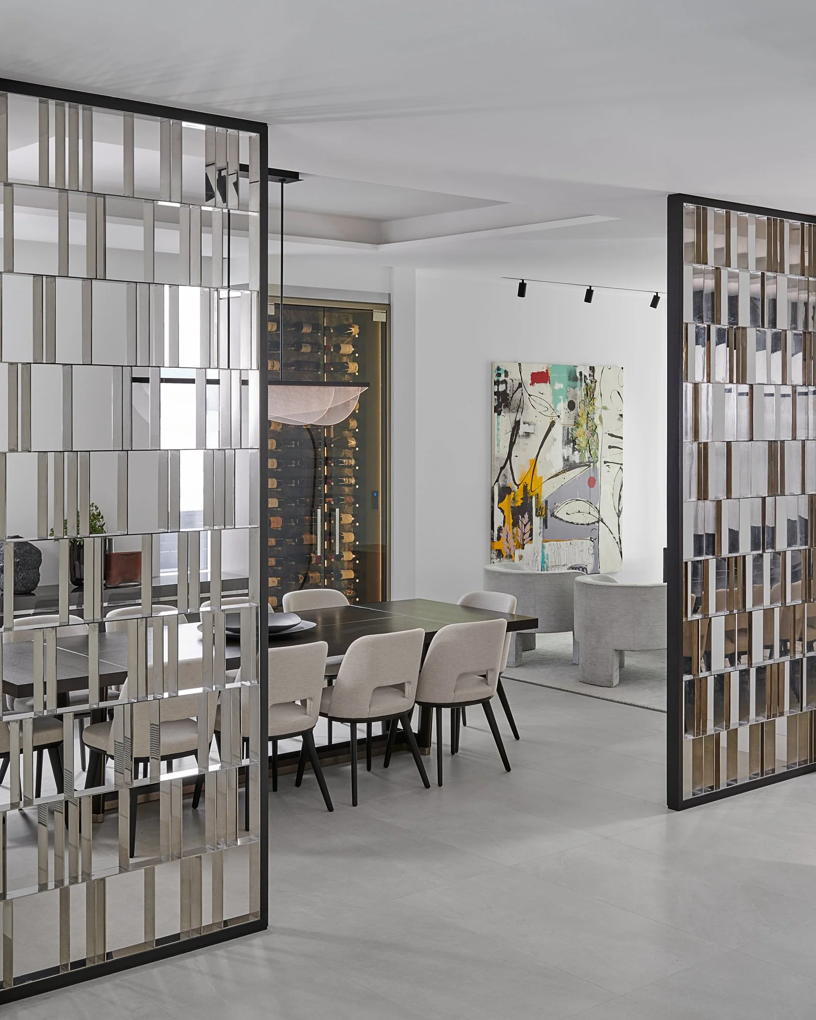 Architect: Makow Associates Architects Inc 
Designer: Wise Nadel Design