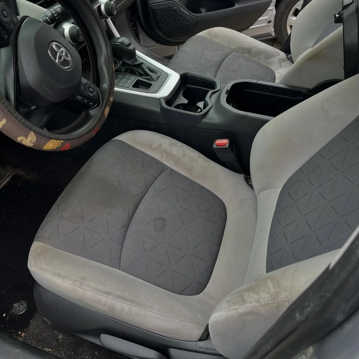 2020 Toyota RAV4 interior clean &amp; moderate stain removal before &amp; afters!