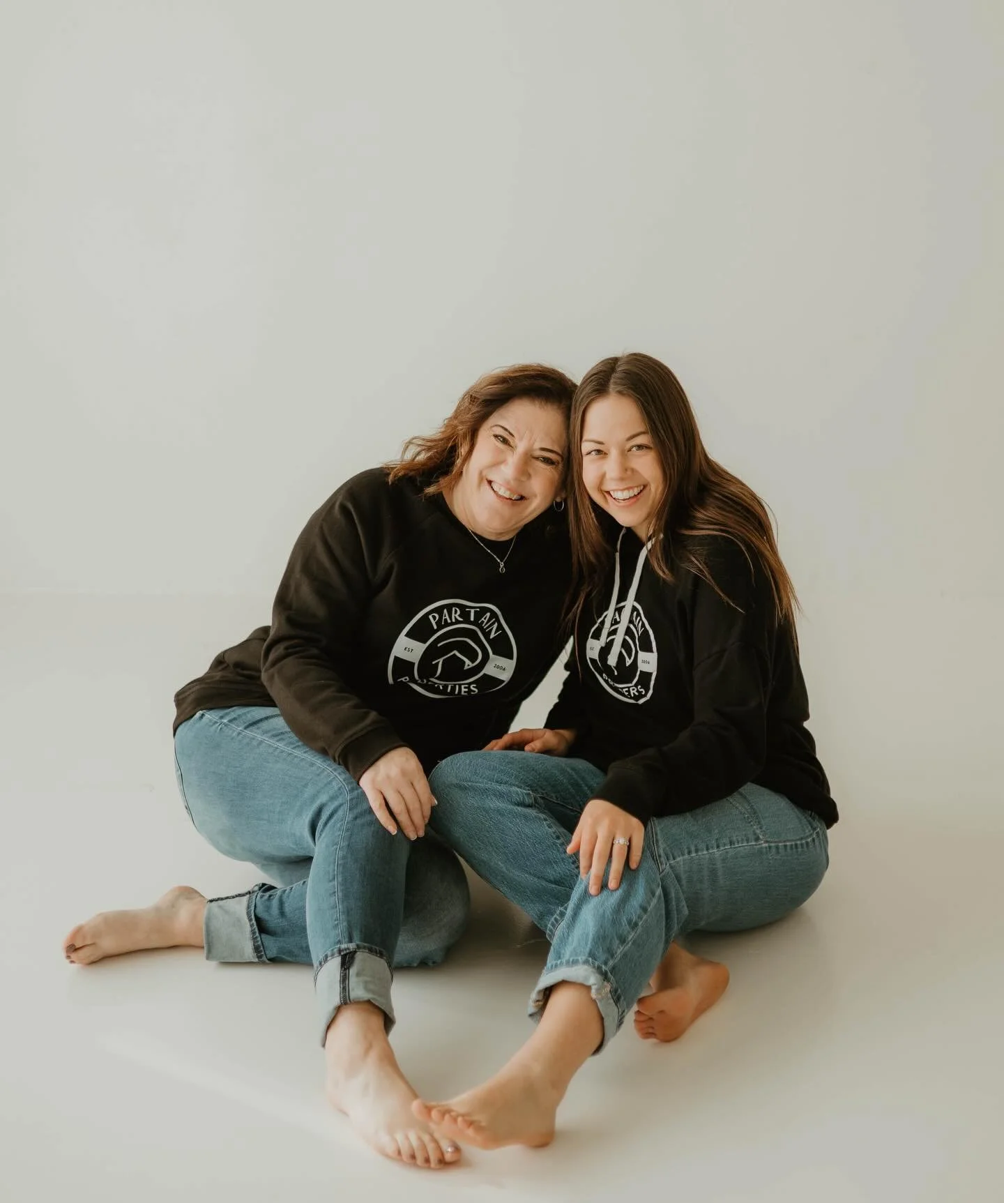 Happy Birthday, Stephanie! 🥳✨🥂

Here&rsquo;s to a year filled with continued success, well-deserved celebration, and all the happiness you bring to others coming right back to you. 🎉 

Cheers! 

@lollys4 @partainpropertiesllc