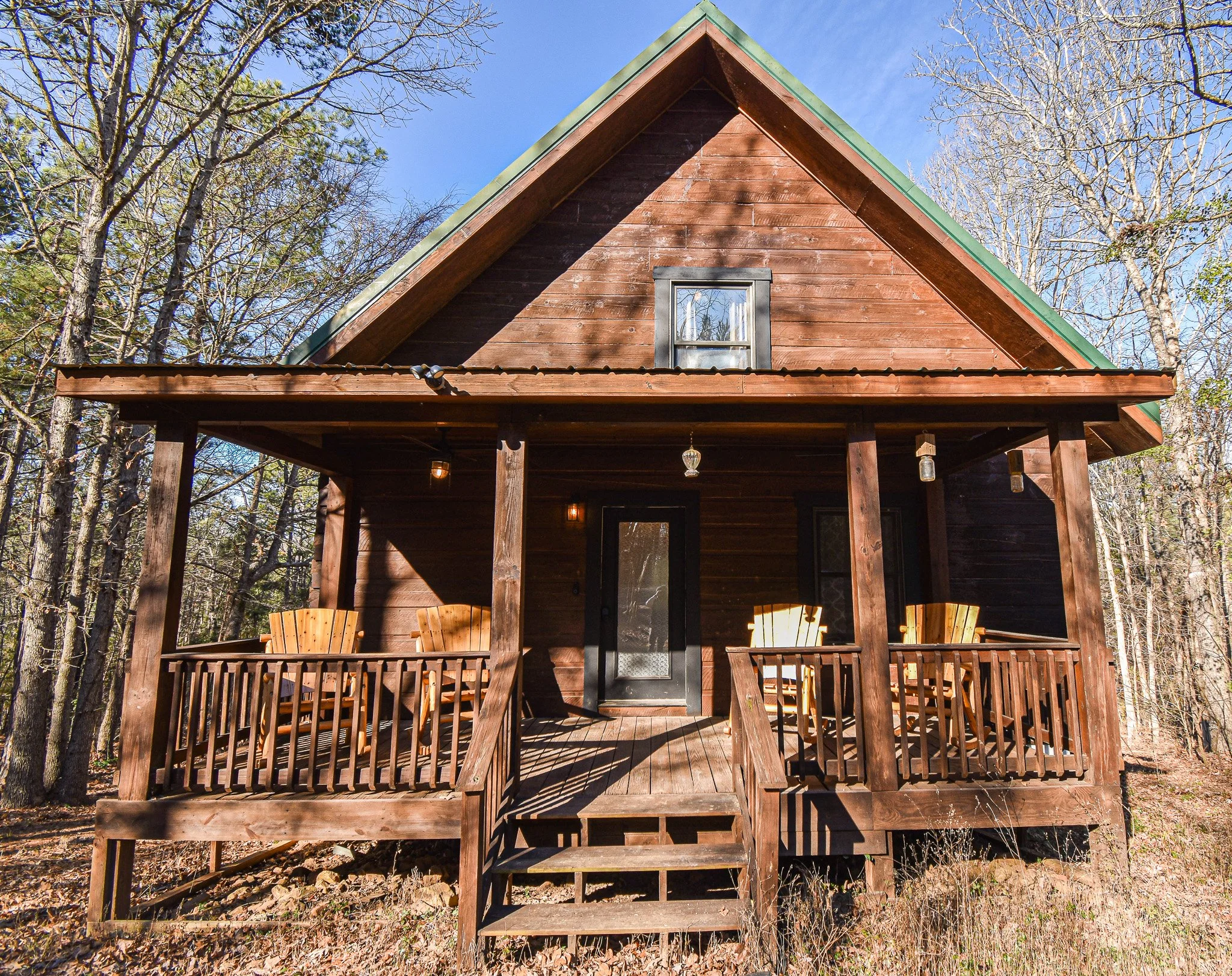 Cute AirBnb Cabin in Peak, SC