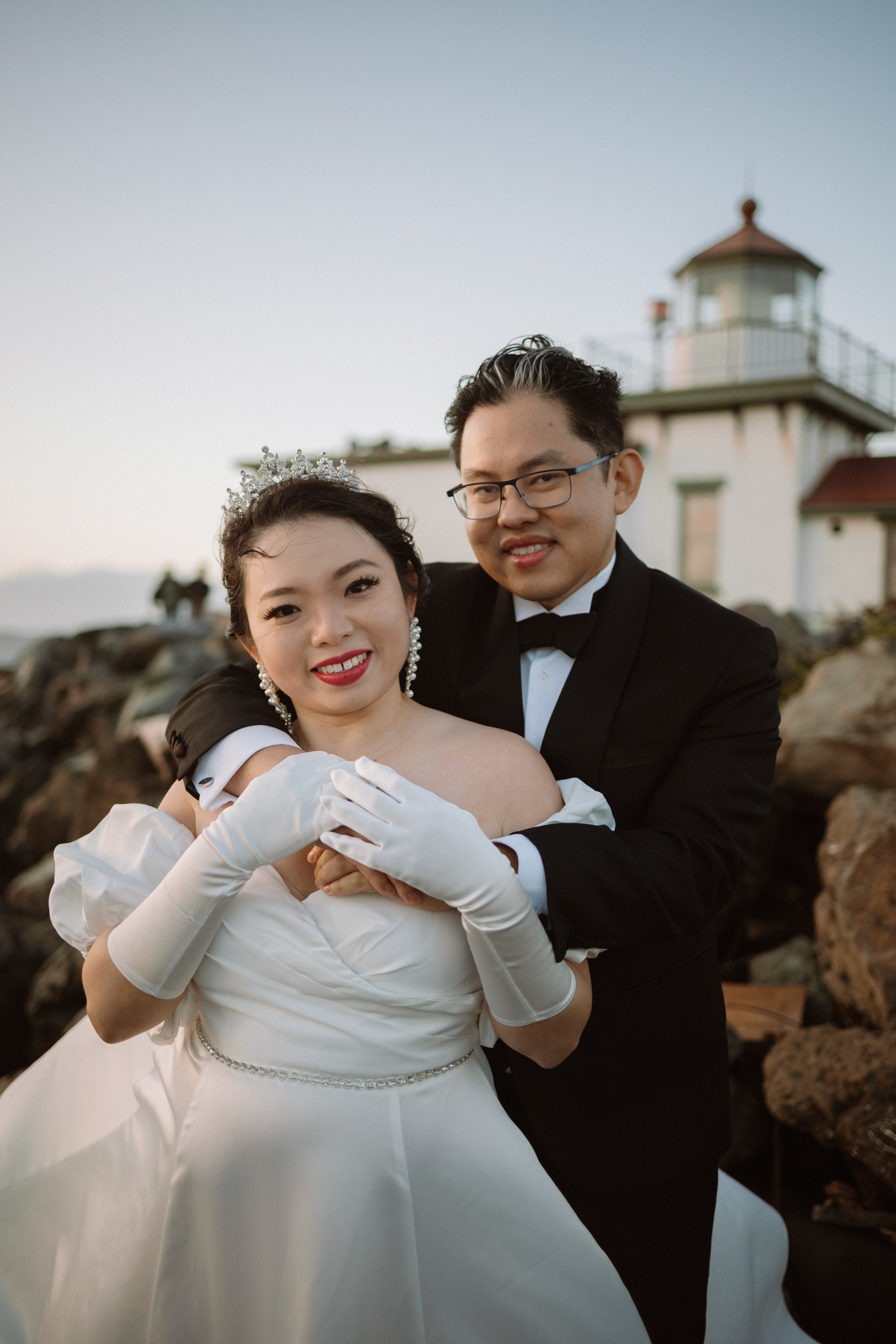 discovery-park-lighthouse-elopement-seattle--312.jpg