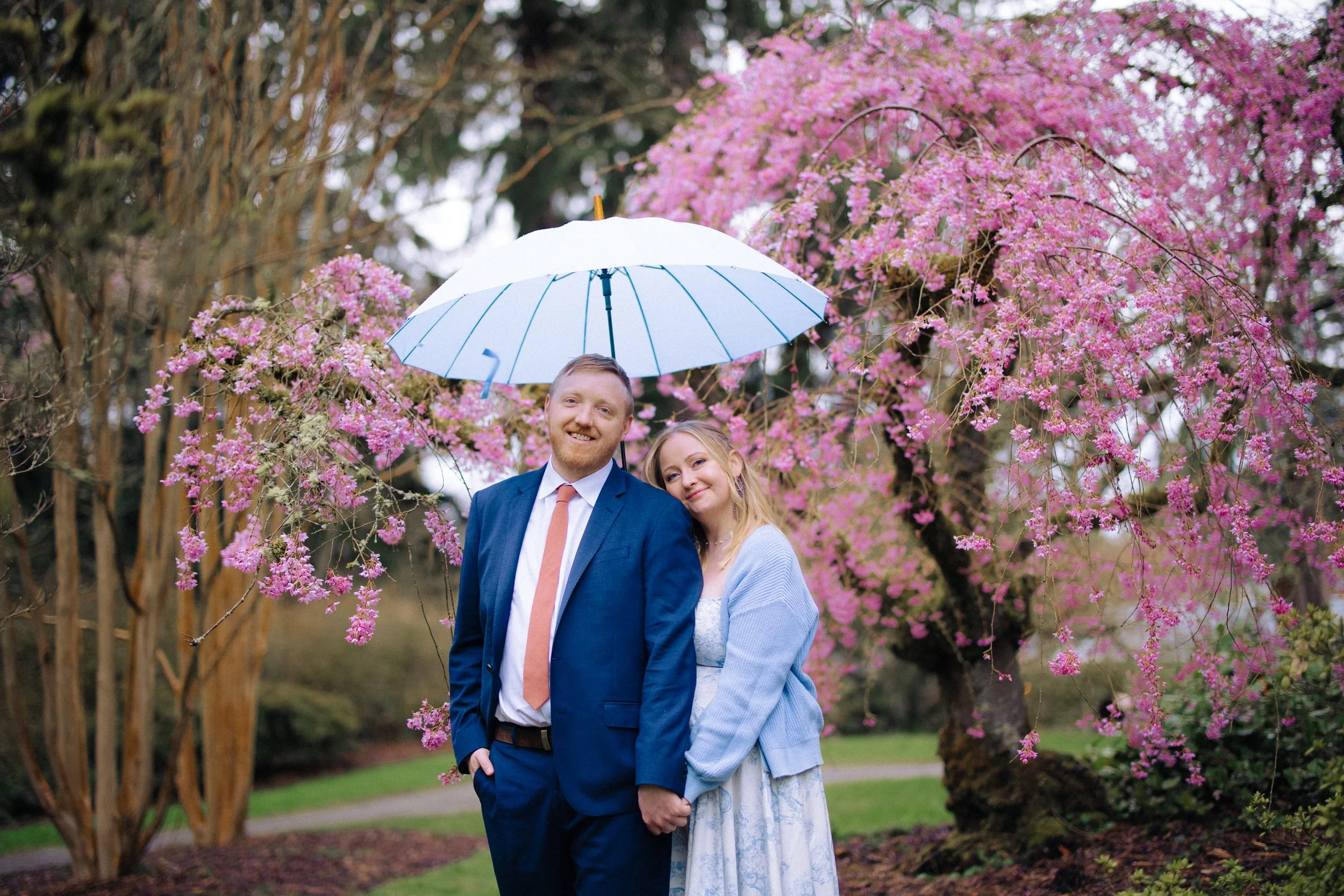 seattle-cherry-blossom-engagement -10.jpg