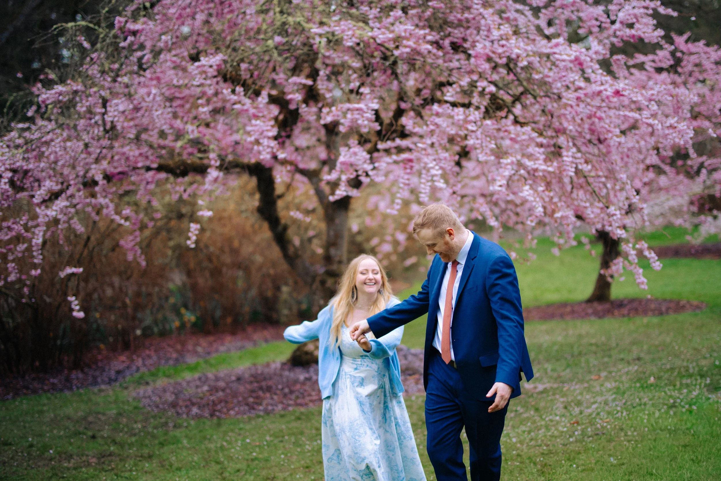 seattle-cherry-blossom-engagement -46.jpg