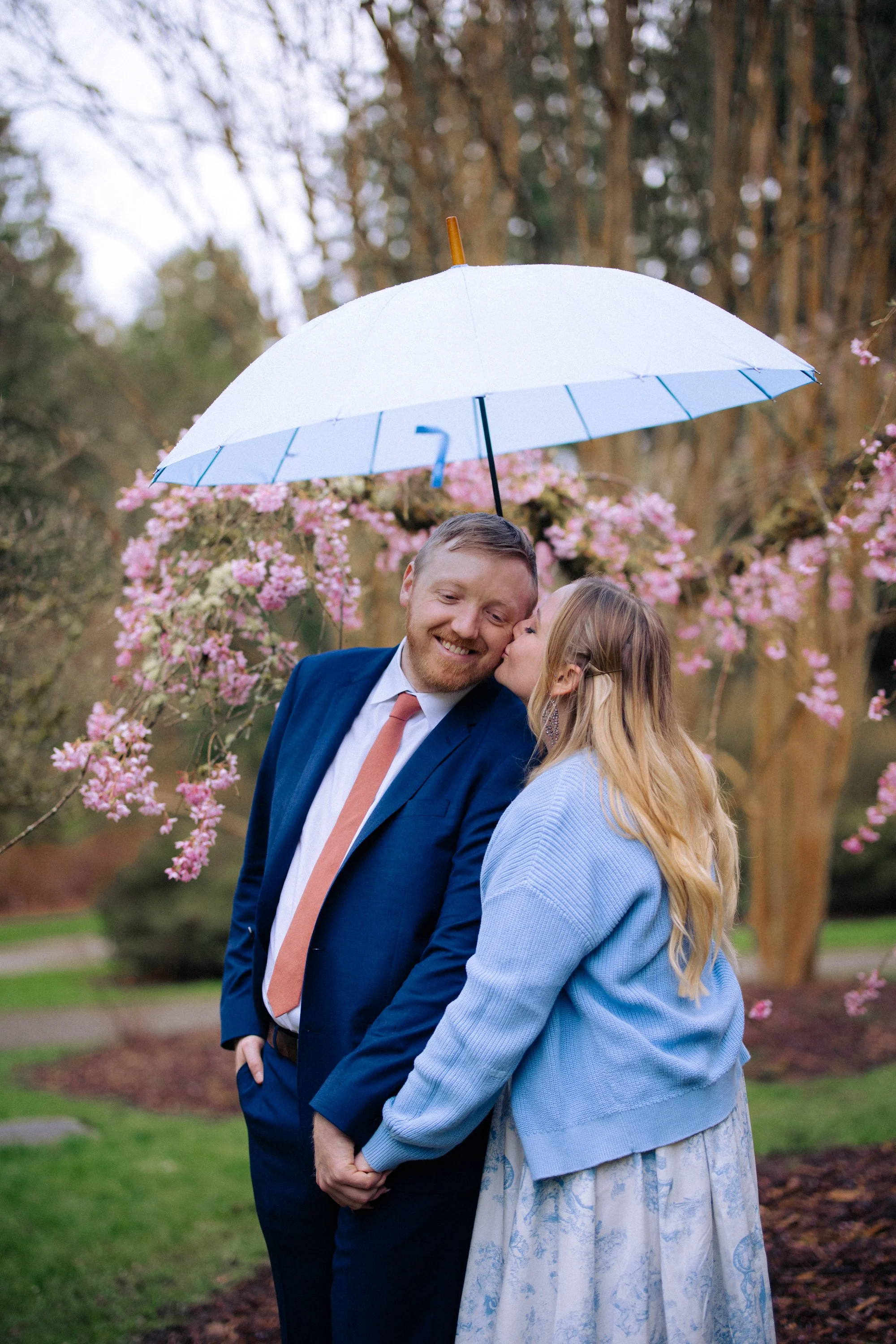 seattle-cherry-blossom-engagement -12.jpg