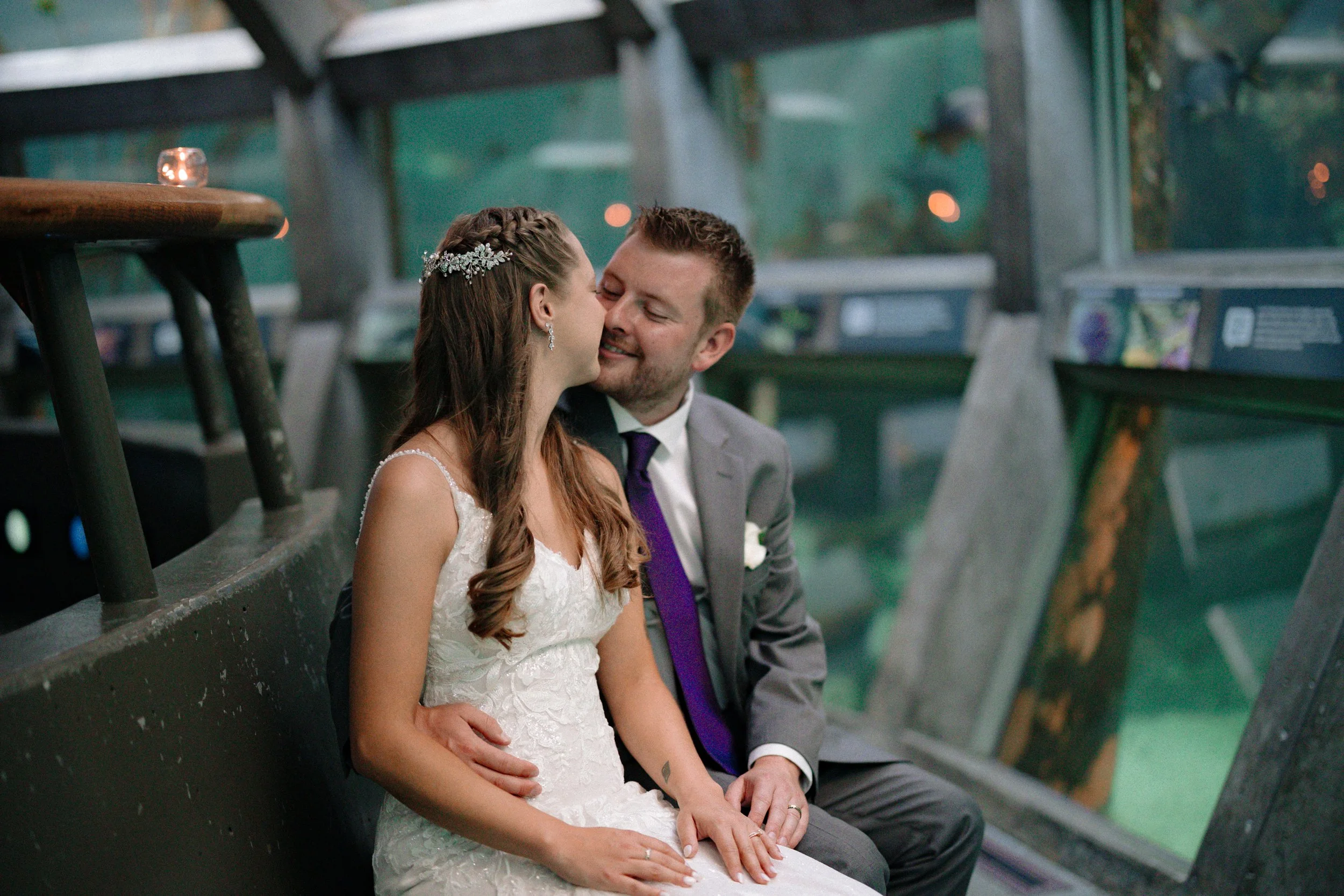 seattle-aquarium-wedding--40.jpg