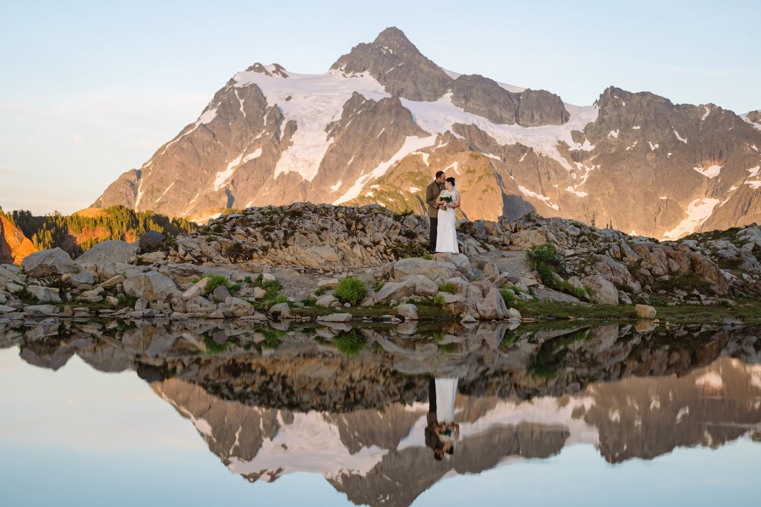 W&J Elopement – Artist Point, North Cascades, WA ⟶