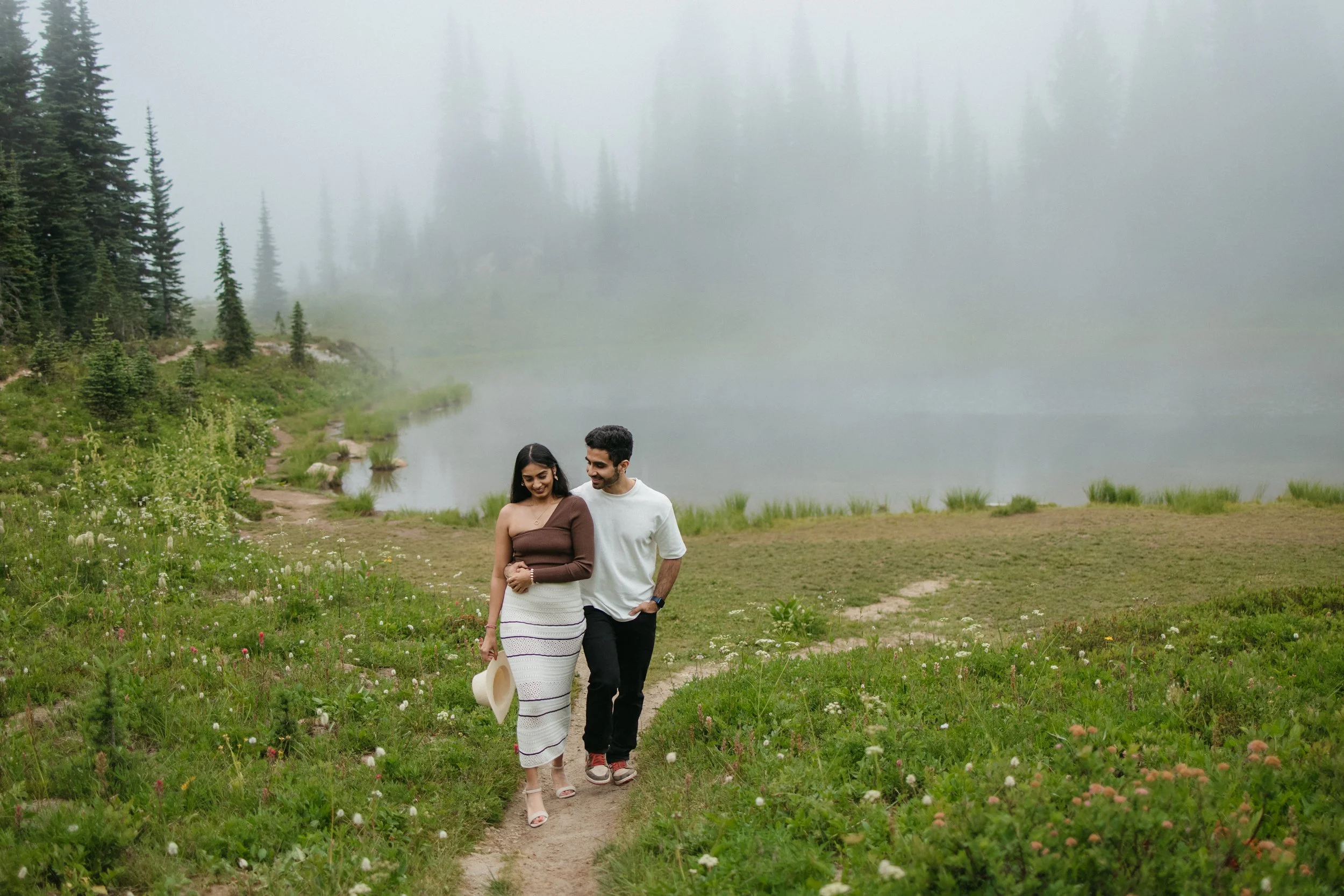 mt-rainier-naches-peak-loop-tipsoo-lake-engagement-269.jpg