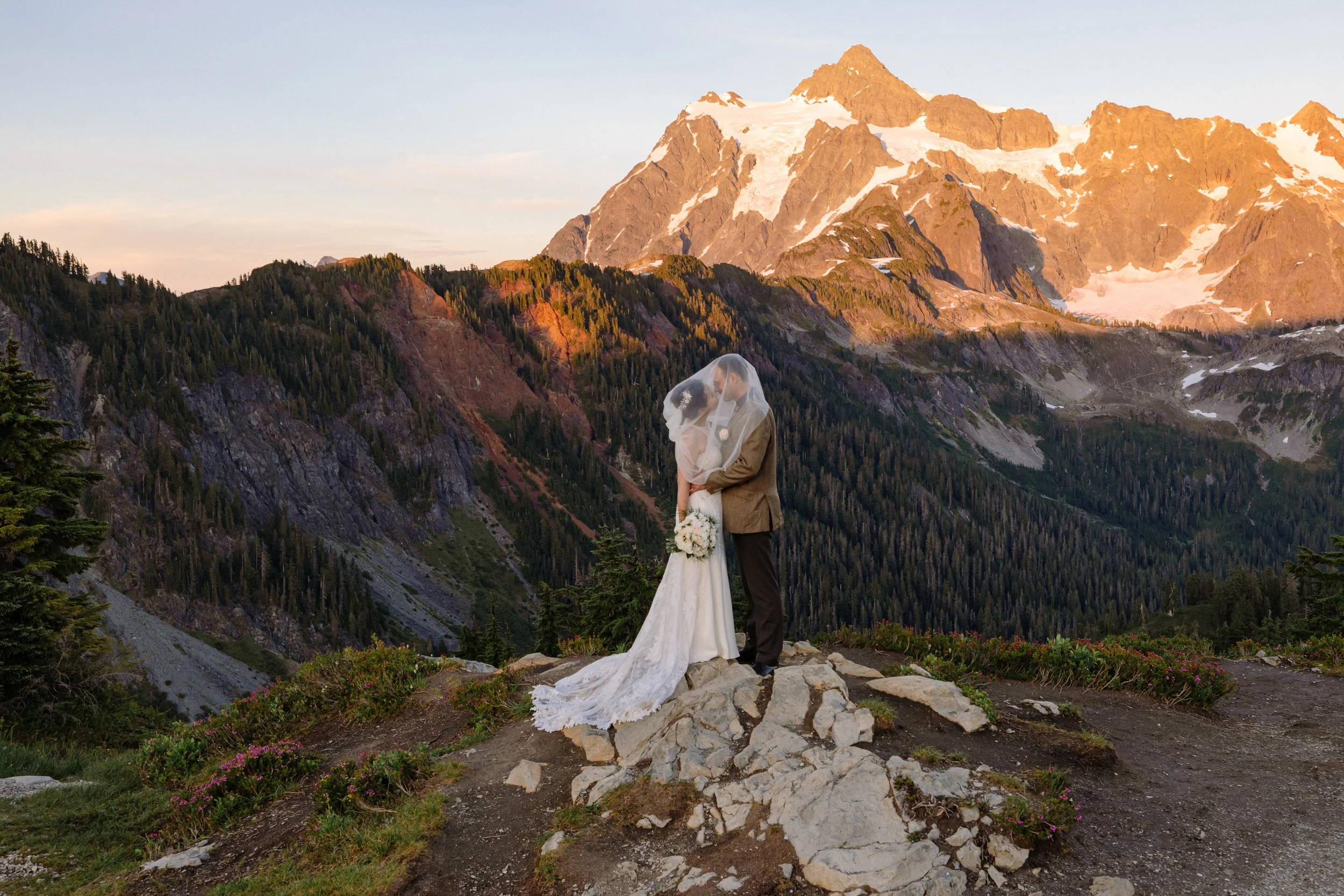 Sunset elopement portrait at Artist Point in the North Cascades, Washington.