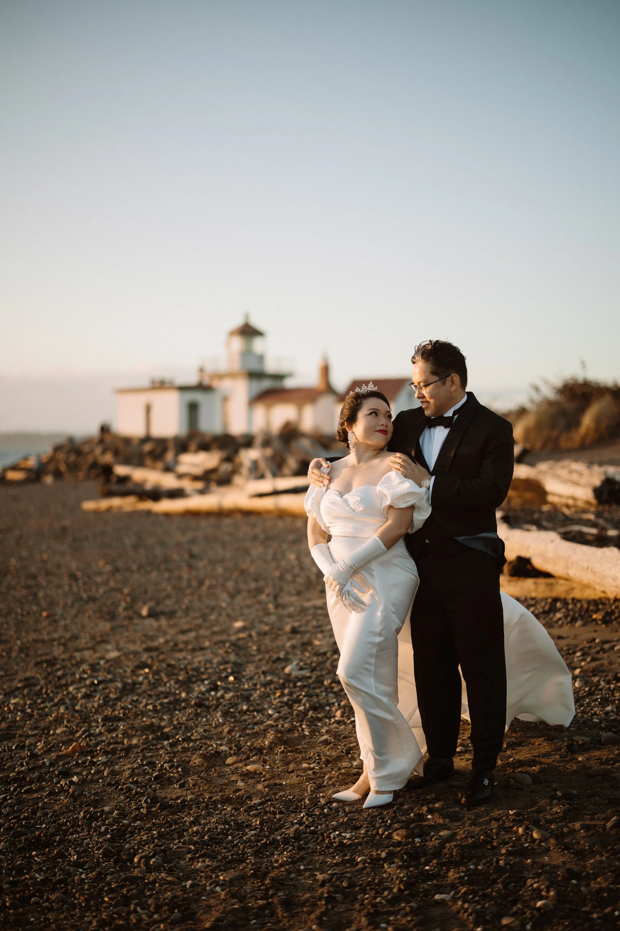 discovery-park-lighthouse-elopement-seattle--257.jpg