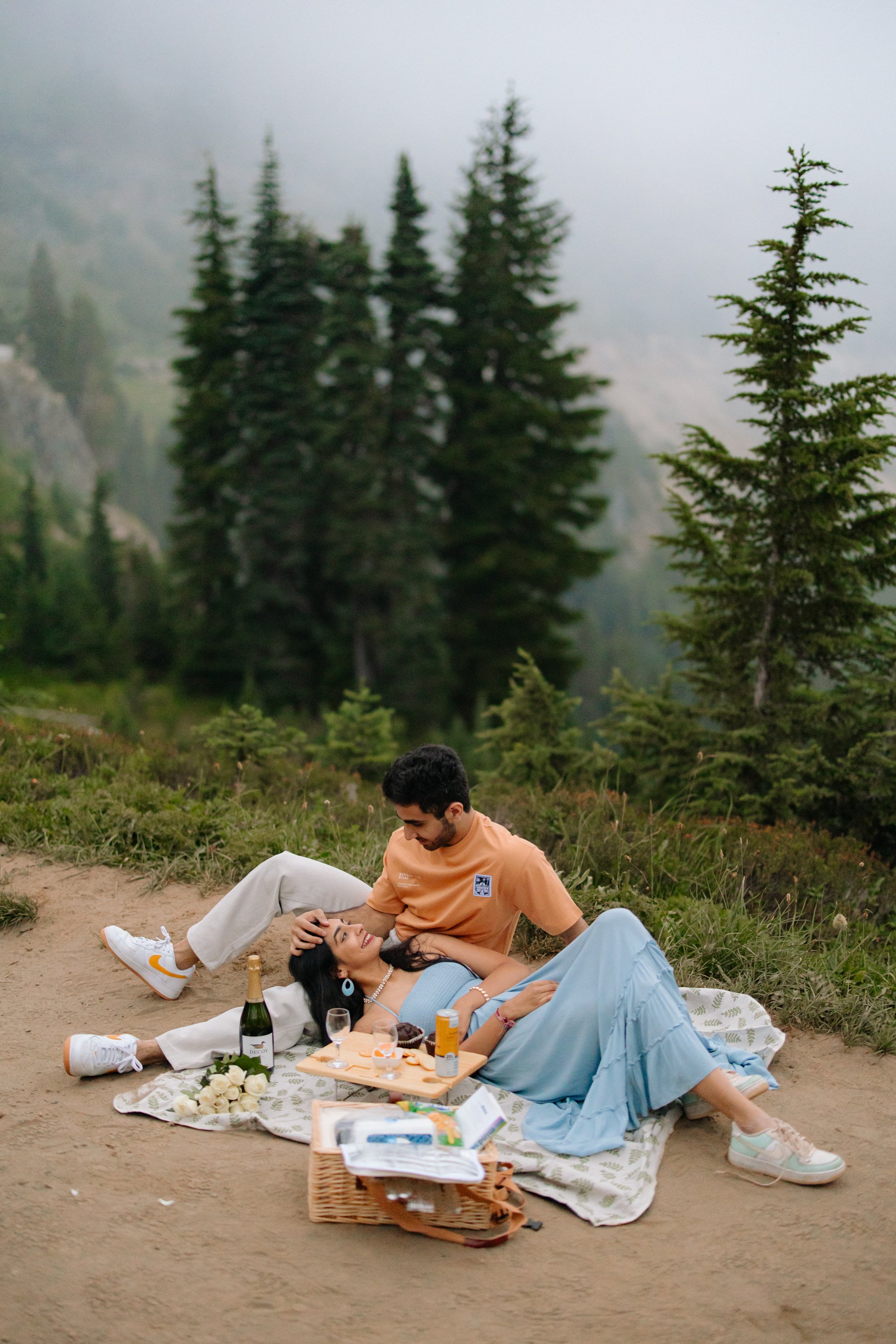 mt-rainier-naches-peak-loop-tipsoo-lake-engagement-462.jpg