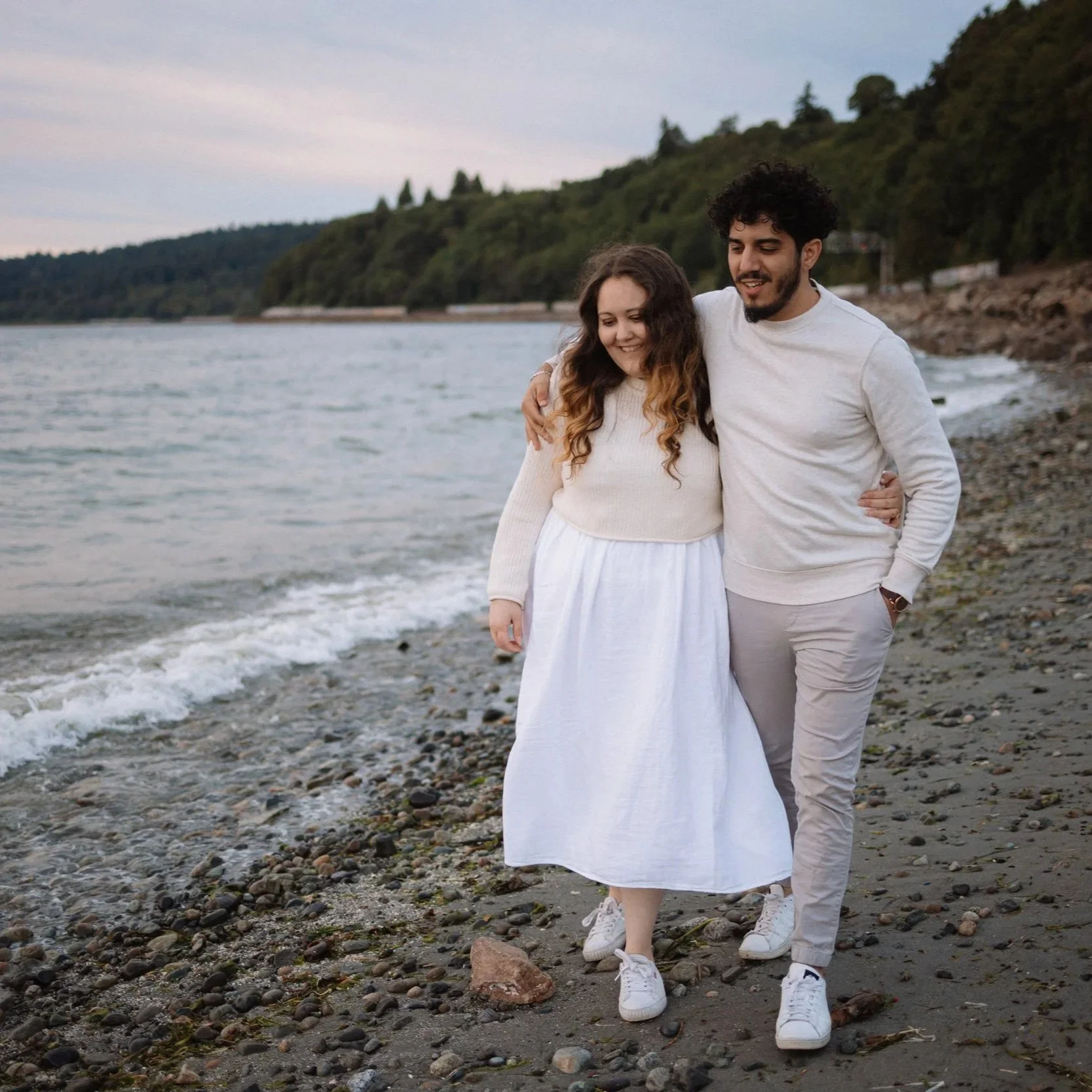 C&S Couple session at Carkeek Park, Seattle, WA ⟶