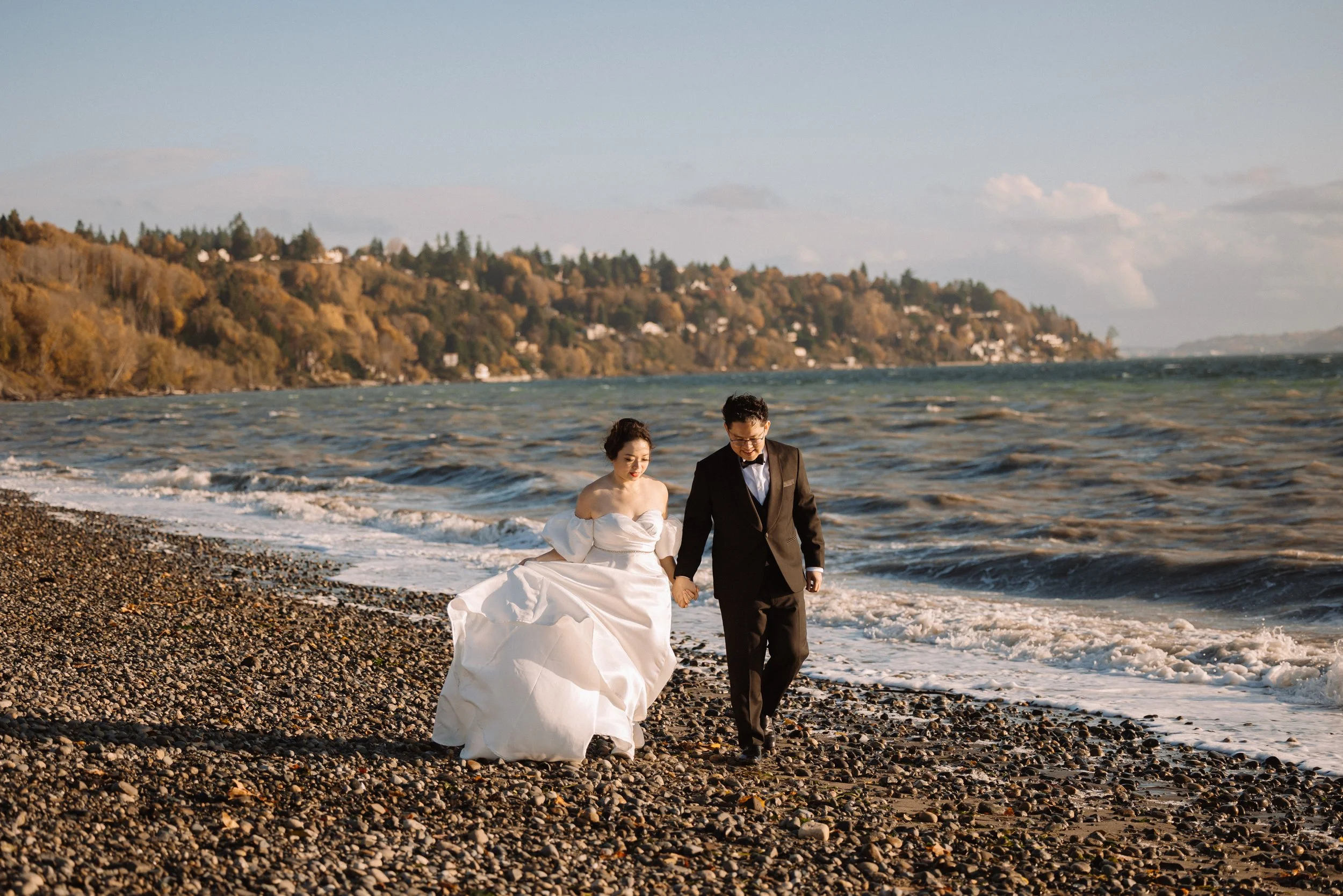 discovery-park-lighthouse-elopement-seattle--38.jpg