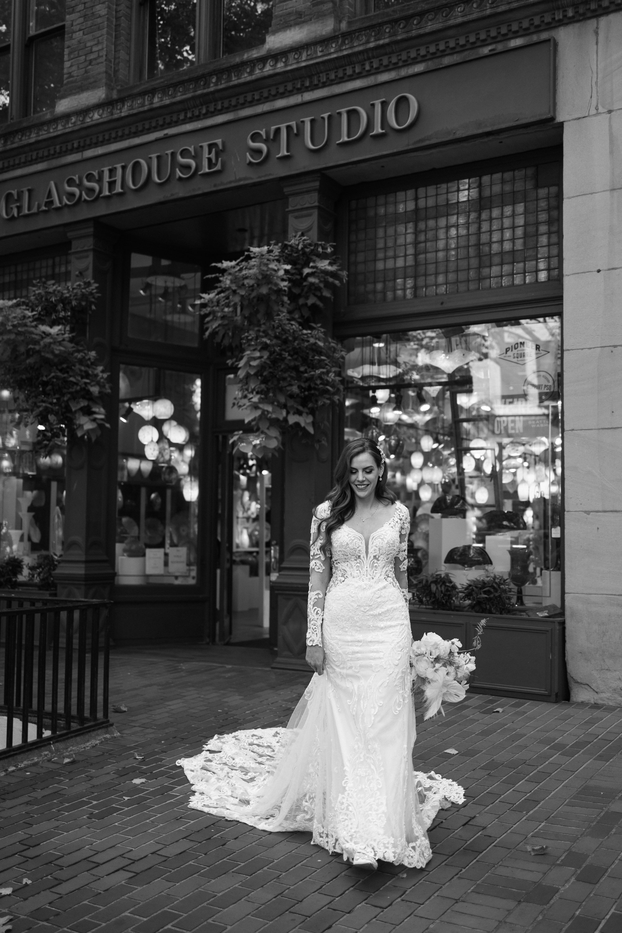 the-101-seattle-downtown-wedding-venue-wedding -22.jpg