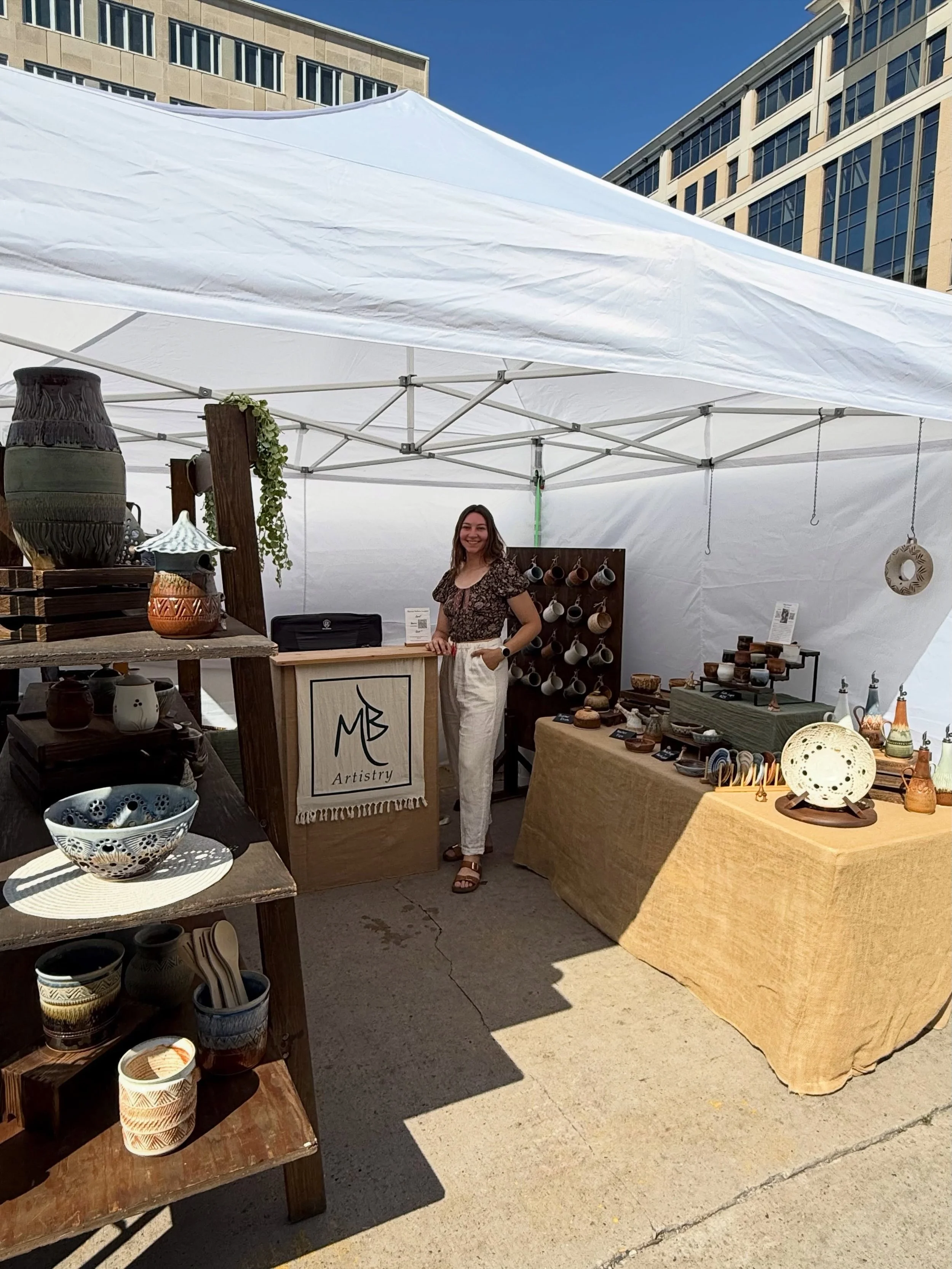 Such a great weekend in Madison for Art Fair Off the Square! Thanks to everyone who stopped by my booth and took some time to chat about my work. It was a joy to spend the weekend talking pottery with you all!💛

Next up: 

Summer Market Series
Thurs