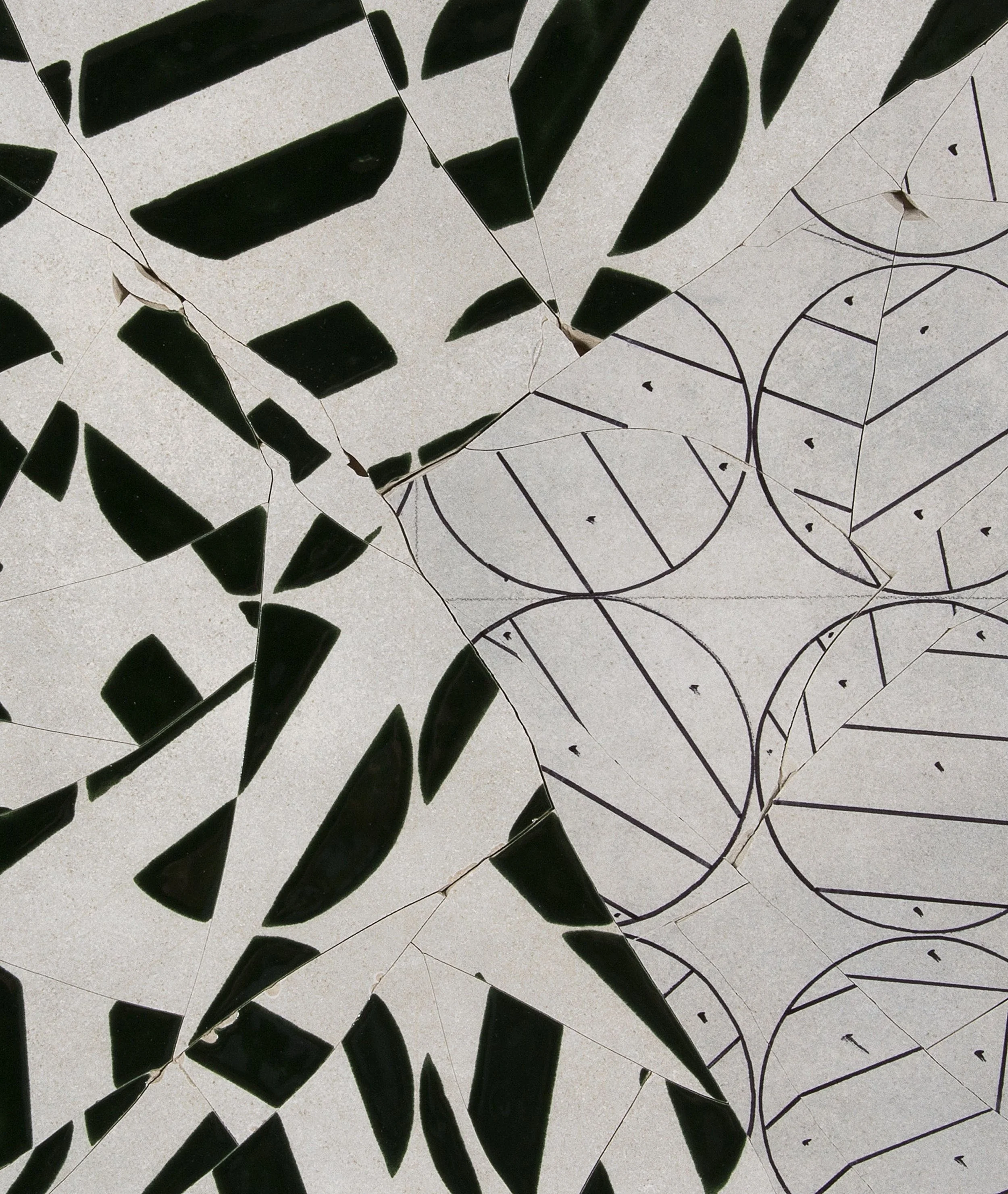 Score and Performance (black) detail