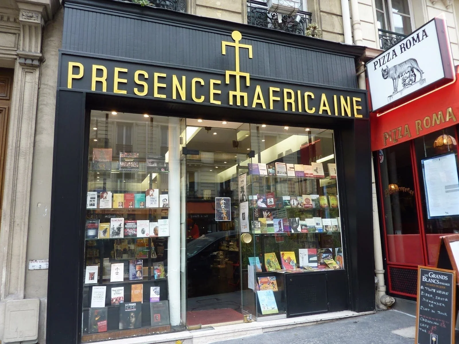 PrésenceAfricaine_newfaçade.jpg