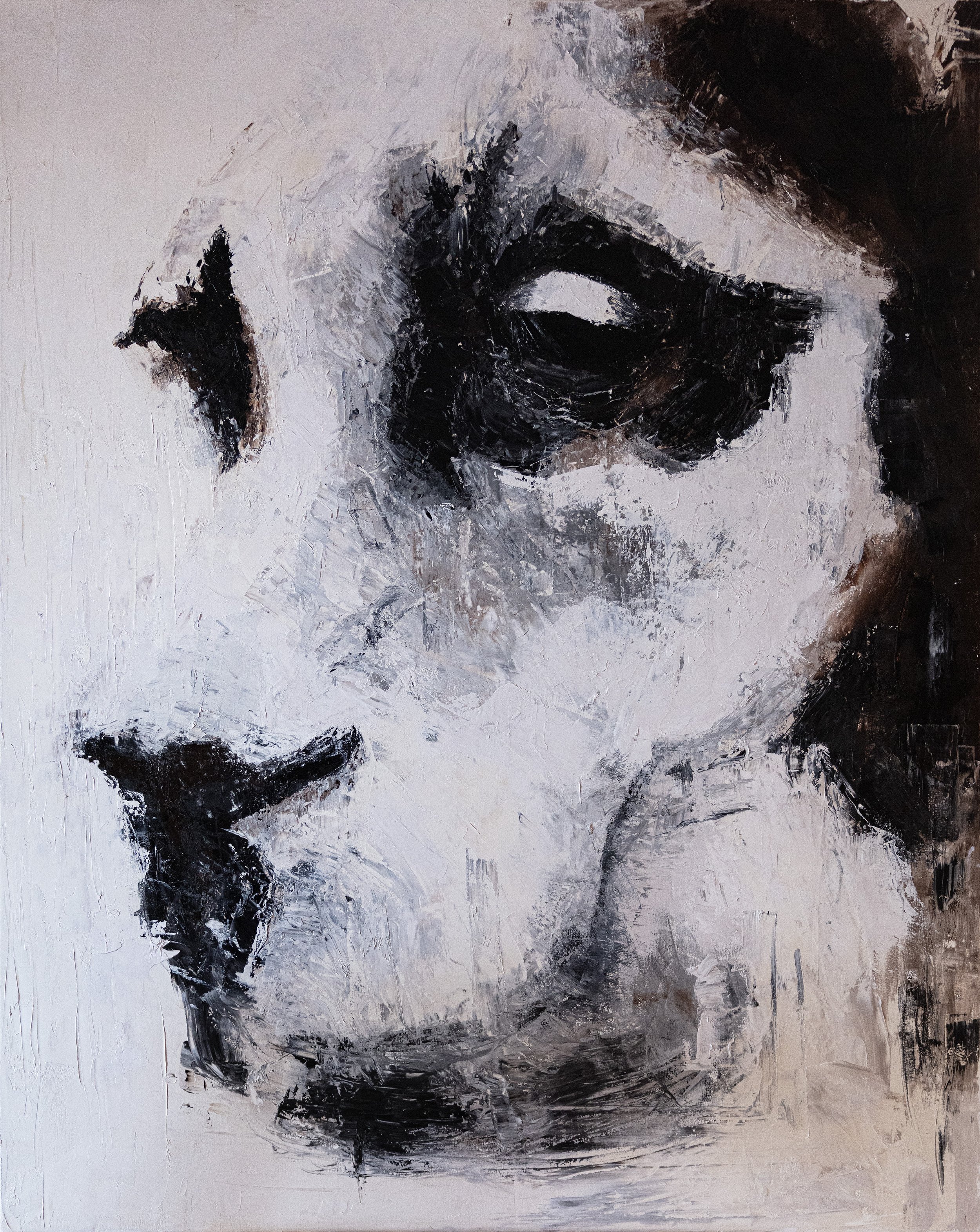 Contemporary palette knife painting depicting an ambiguous, biologically plausible animal face, exploring perception, memory, and the space between observation and projection.