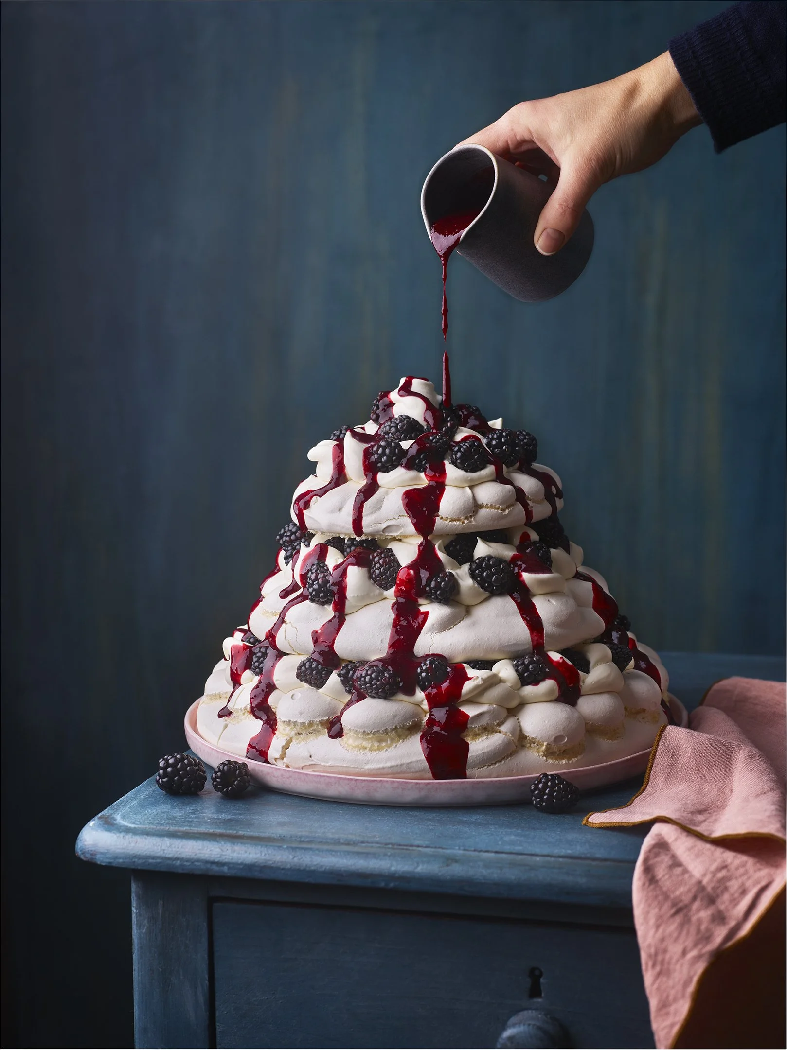 250114_001A_BlackberryPavlova.jpg