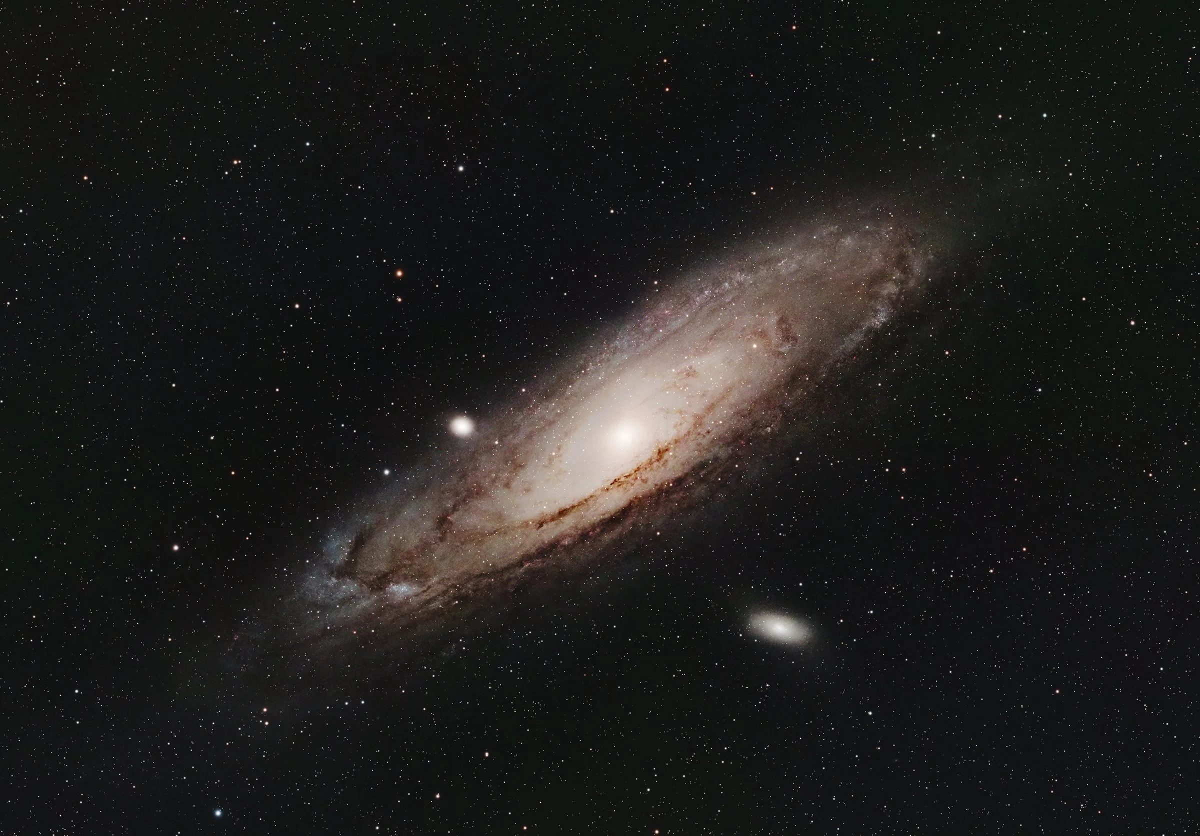 M31 Andromeda Galaxy Broadband