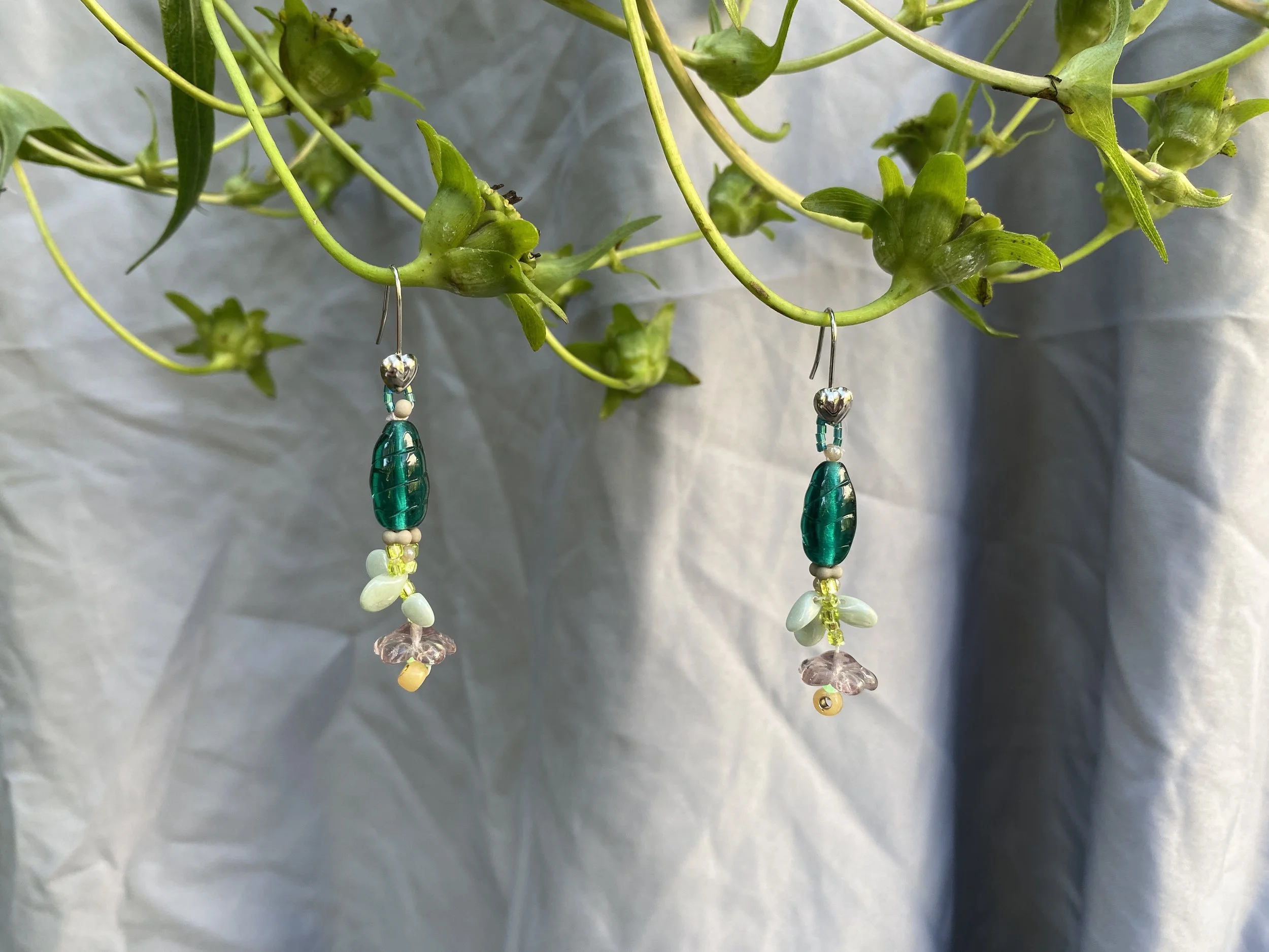 Shy Bouquet Earrings
