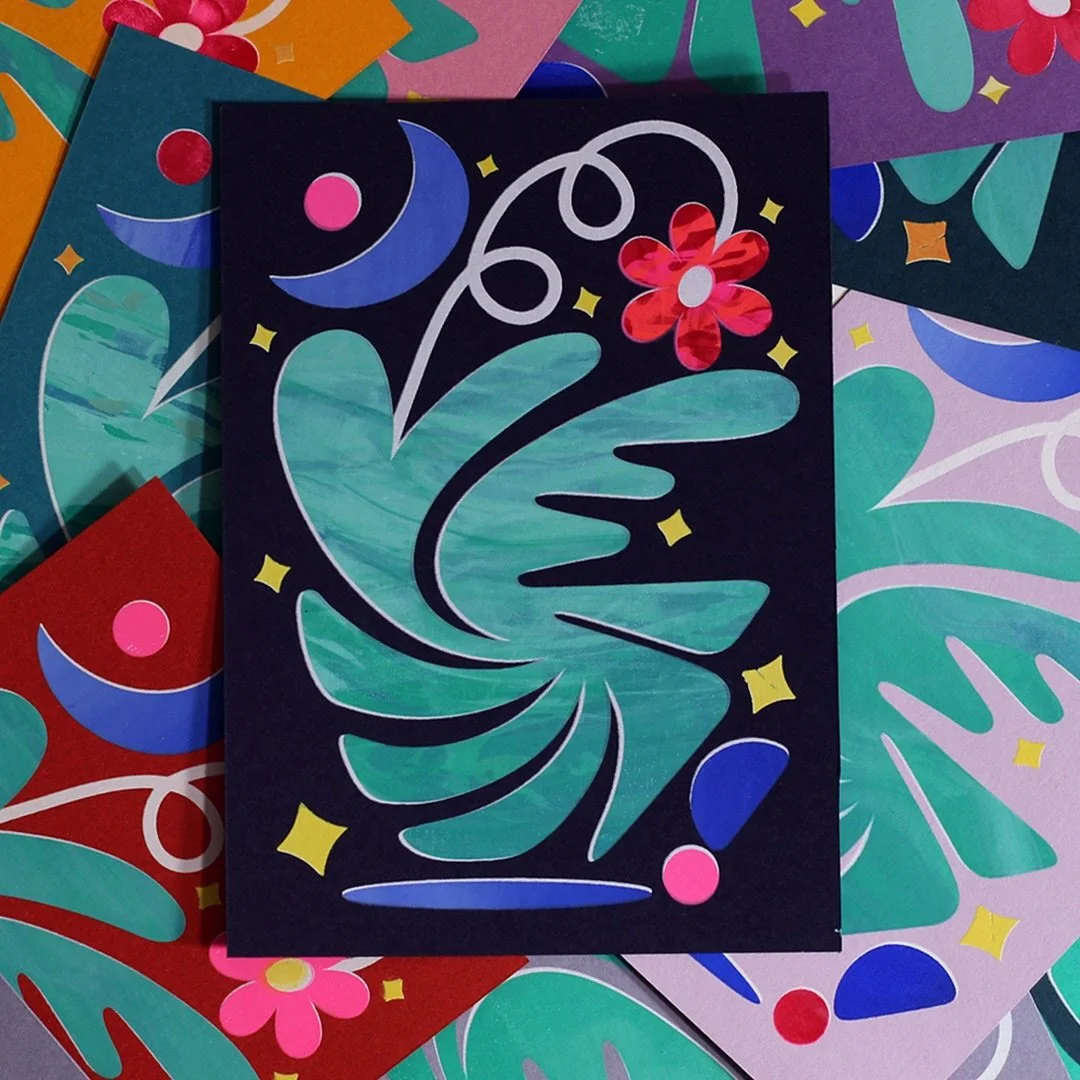 moon blooms no. 2

There&rsquo;s a common misconception that all flowers like to wake up early. Not so! 

Some of them do their best work late at night, which is when I made this five color screen print on eleven different colors of 5x7&rdquo; card s