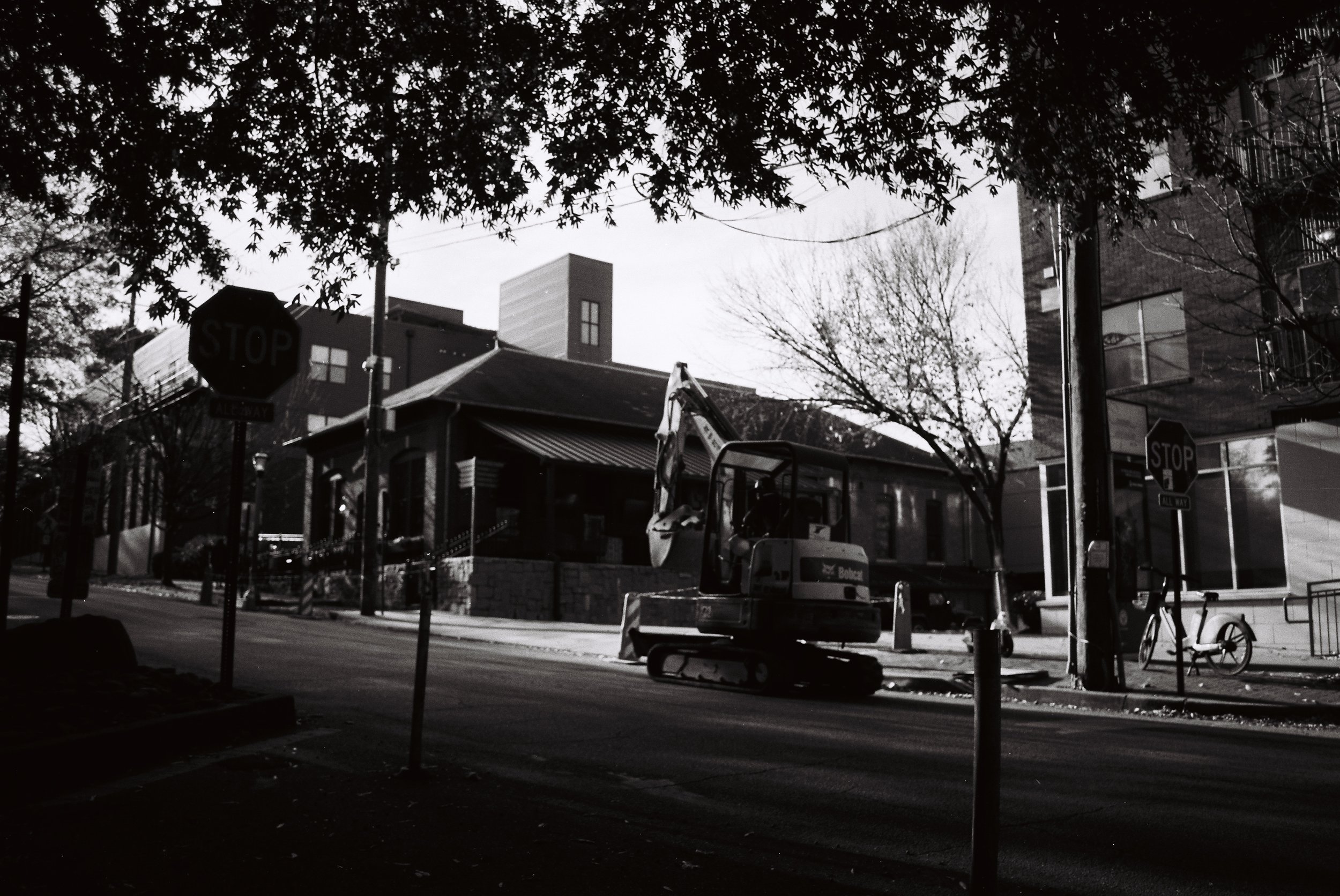 w121625009066-R1-019.jpg