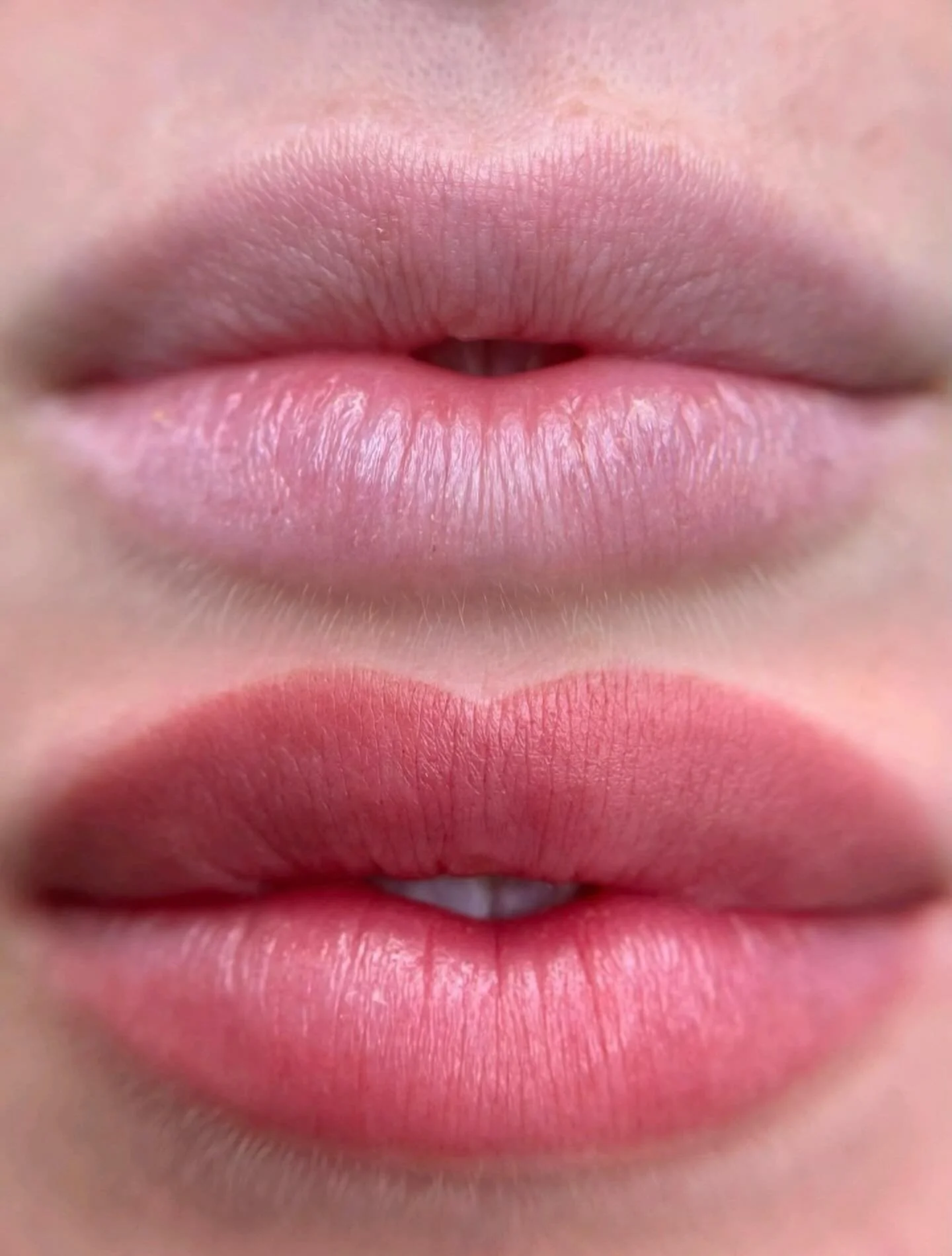 The difference lip blush makes 💄💋
Natural, defined, and made to last.
Tap the link in bio to book ✨