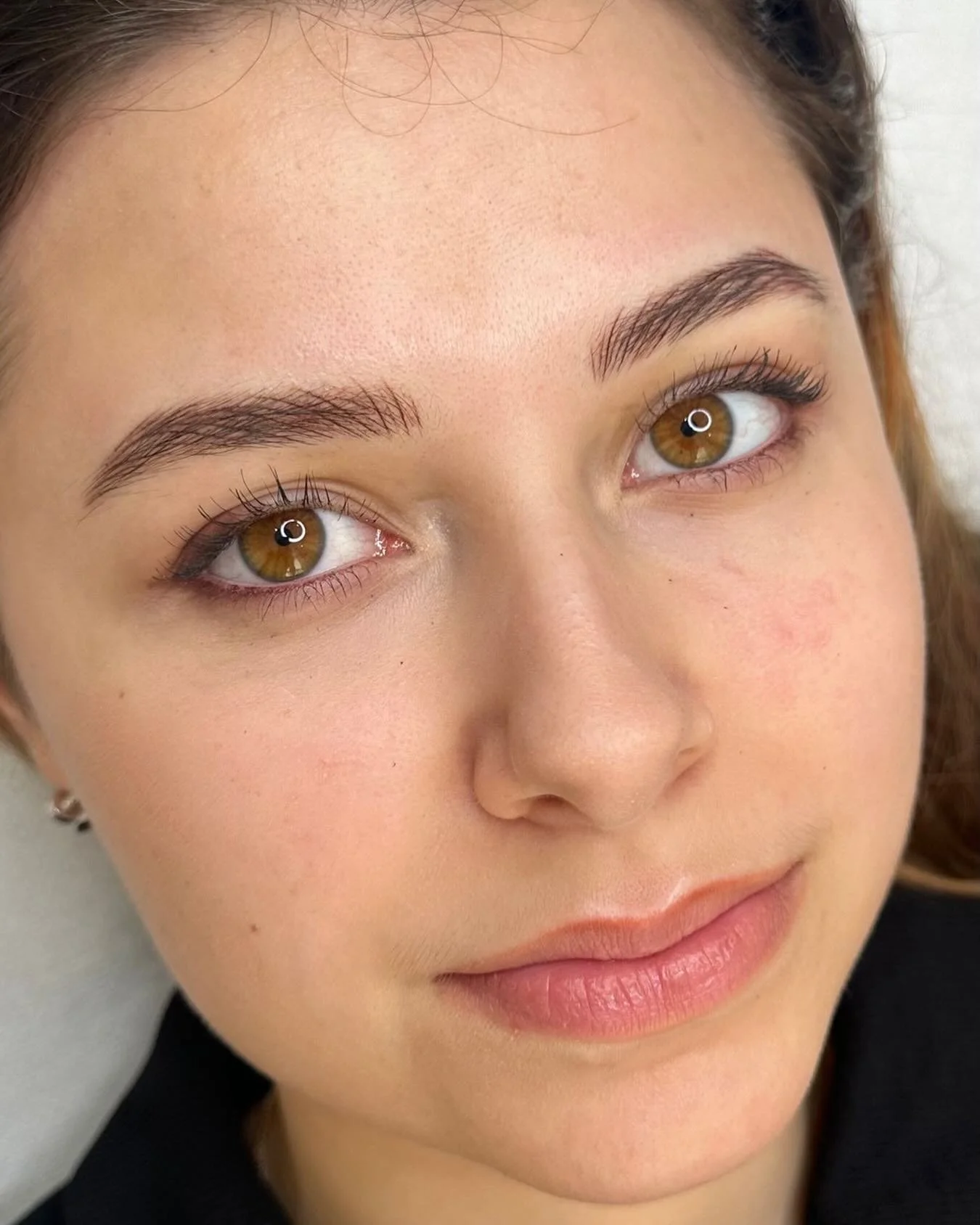 Brows that frame your face, but still look like you ✨

Soft, natural, and perfectly tailored 🤍

Book your brow appointment now 💋

#TailAndBlush #NaturalBrows #BrowGoals #HyperRealisticBrows